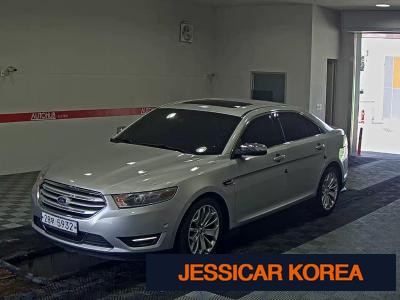 2014 Ford Taurus (6th Gen)