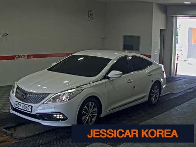 2015 Grandeurhg HG 240 Modern