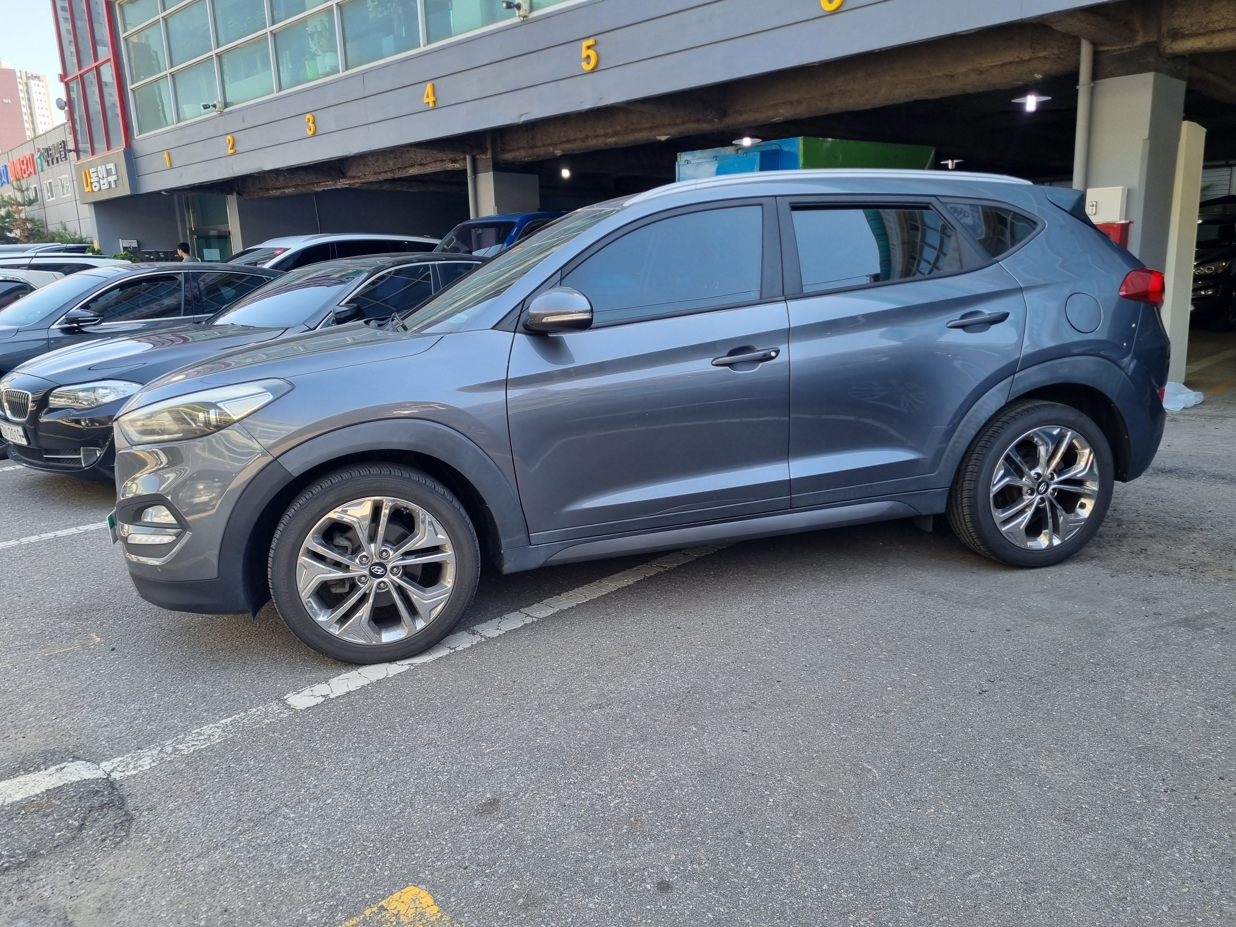 2015 HYUNDAI  ALL NEW TUCSON  - Thumbnail 3