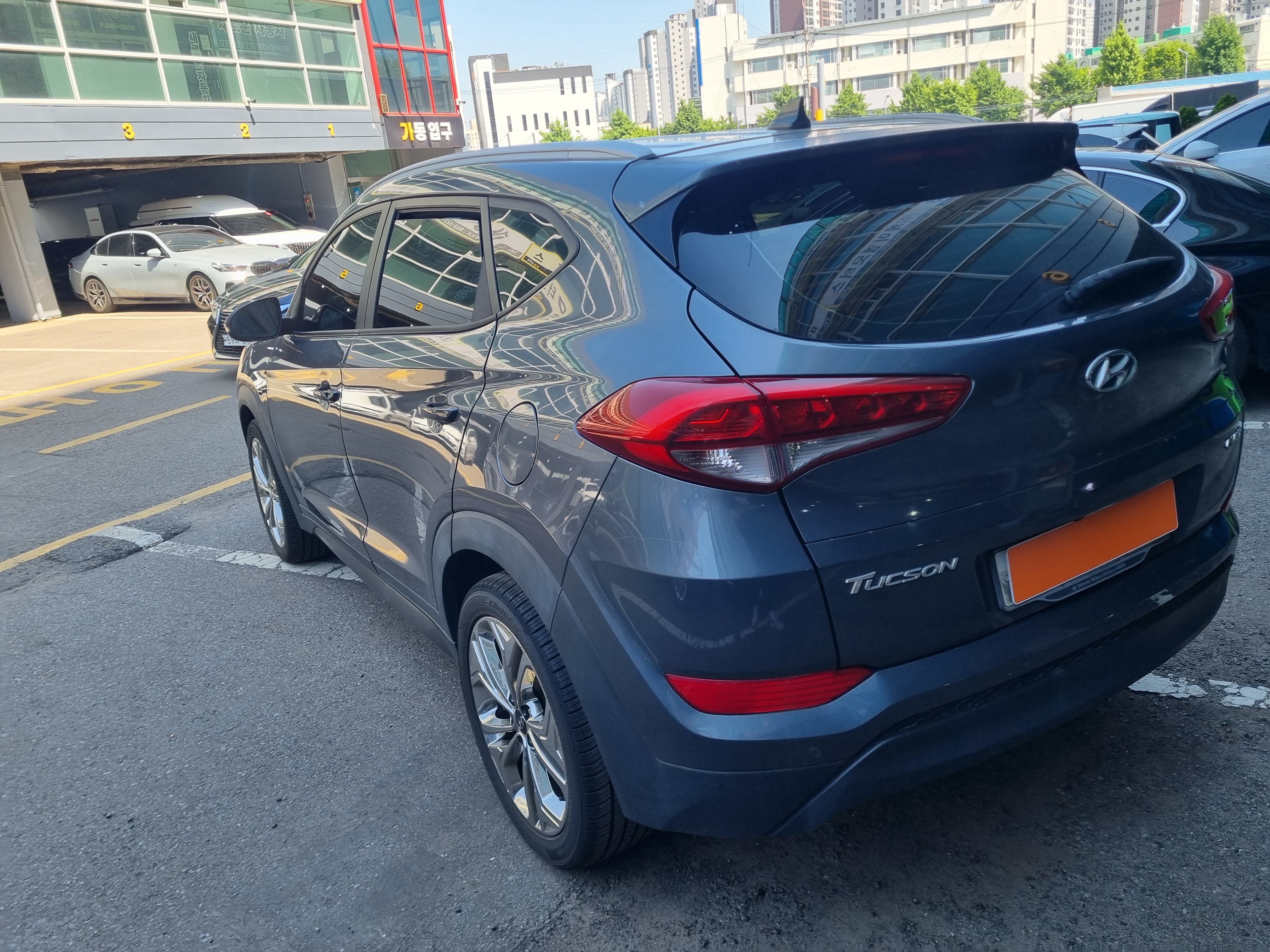 2015 HYUNDAI  ALL NEW TUCSON  - Thumbnail 4