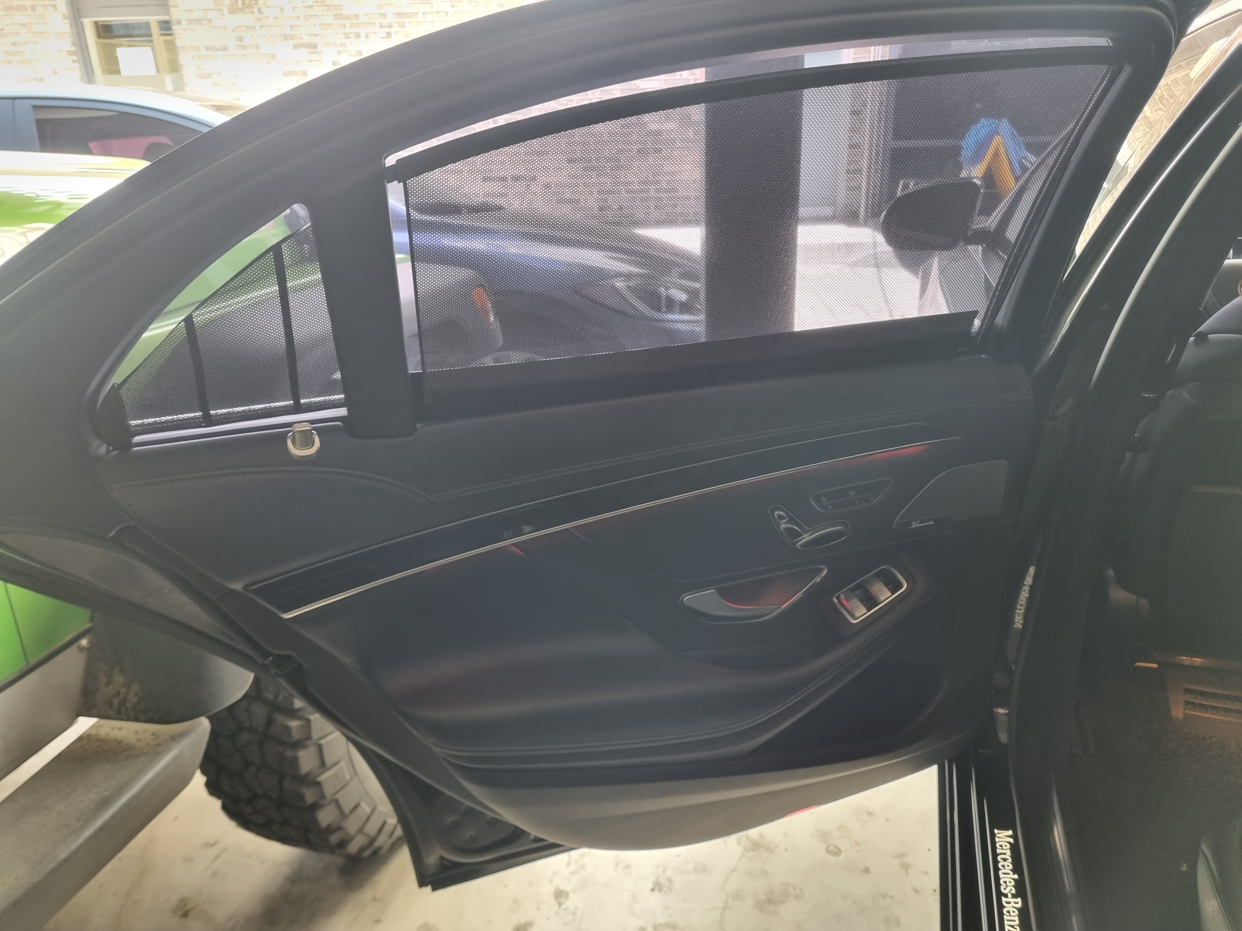 2013 BENZ  W221 S500L 4MATIC  - Thumbnail 29