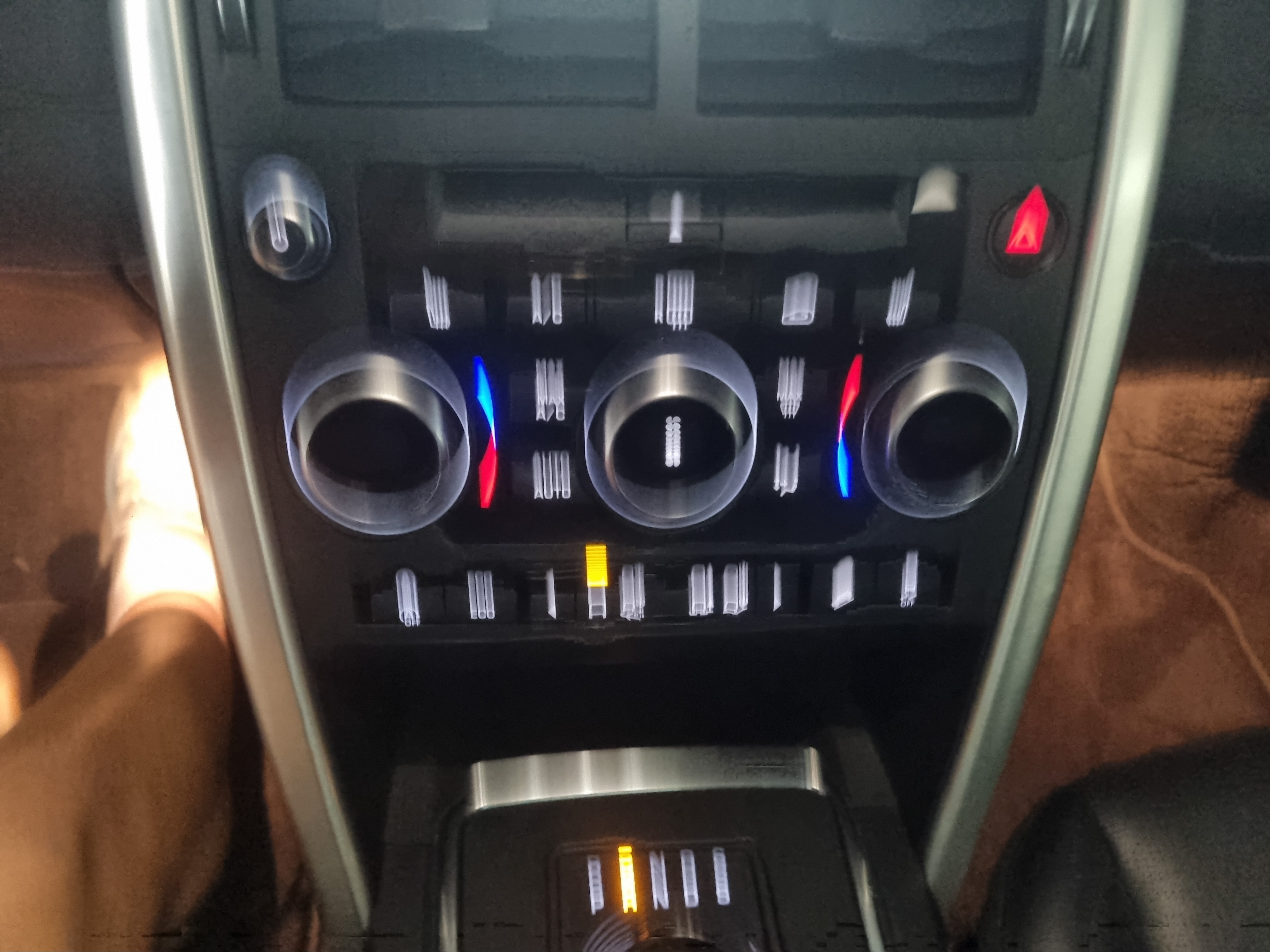 2018 RANGE ROVER  DISCOVERY SPORTS 2.0 TD4 SE (150PS)  - Thumbnail 20