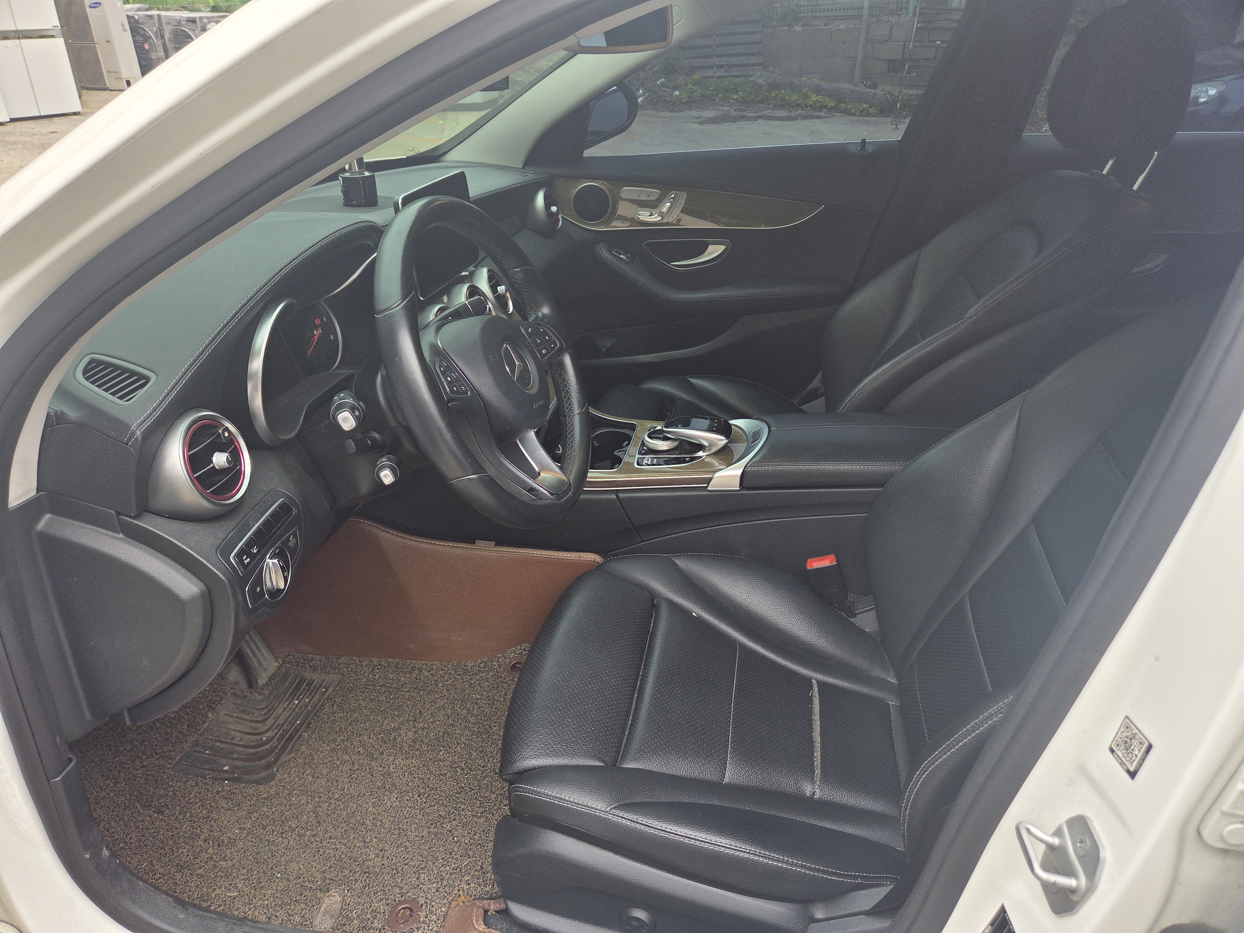 2016 BENZ W205 C220d avagarde - Thumbnail 18