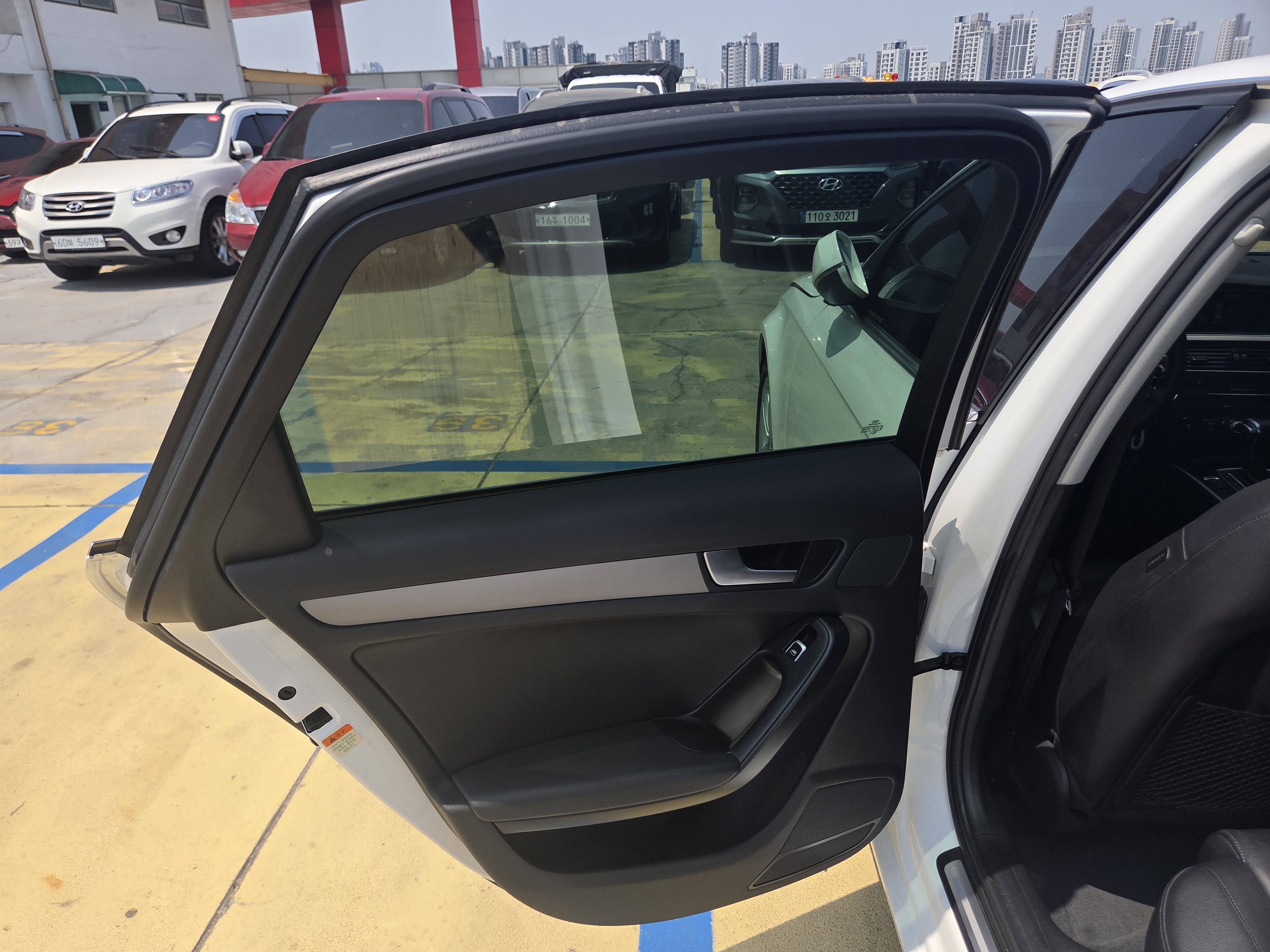 2015 AUDI  A4 30TDI B8  - Thumbnail 31
