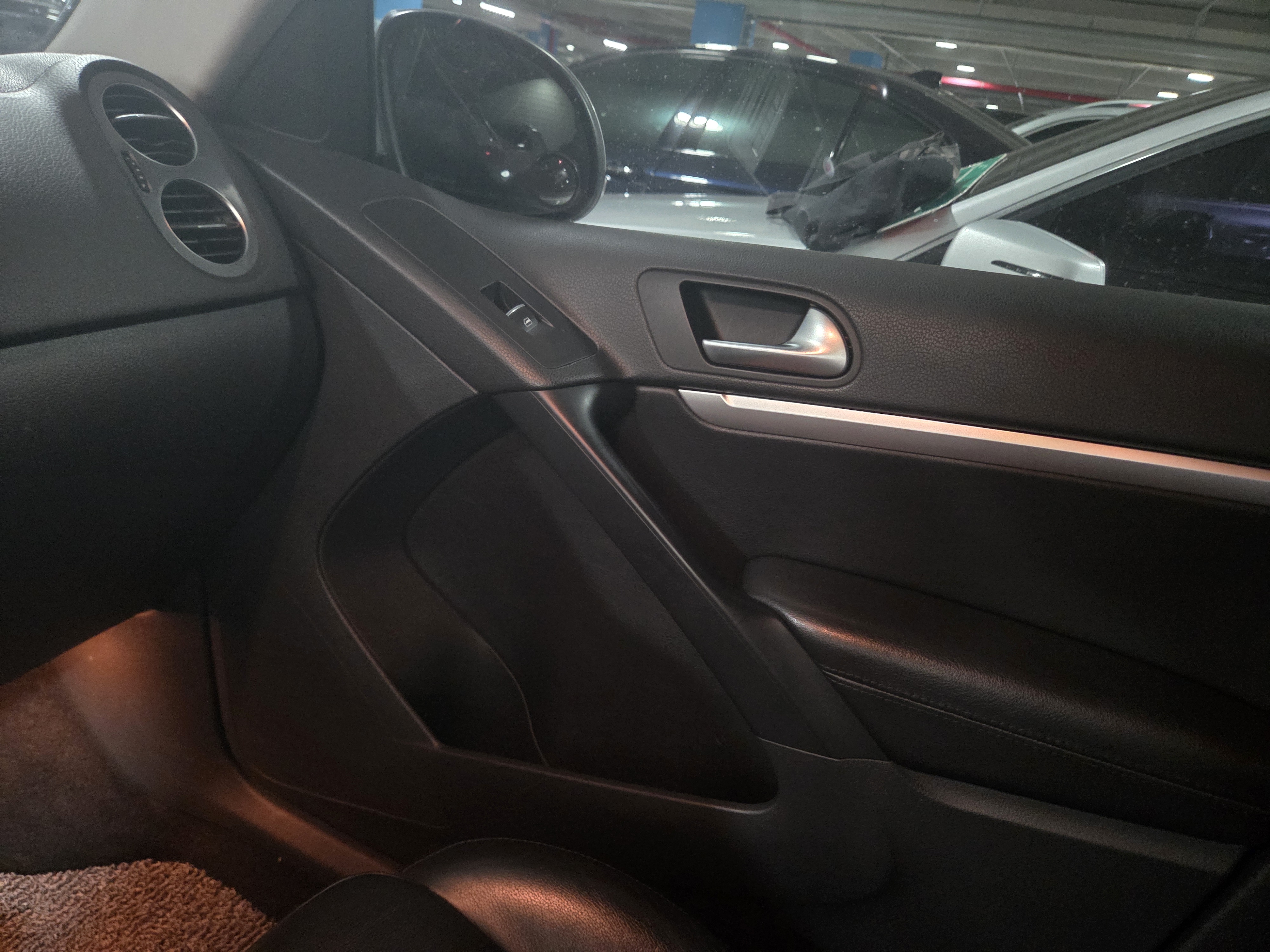 2013 Volkswagen Tiguan 2.0 TDI Comfort 5N  - Thumbnail 19
