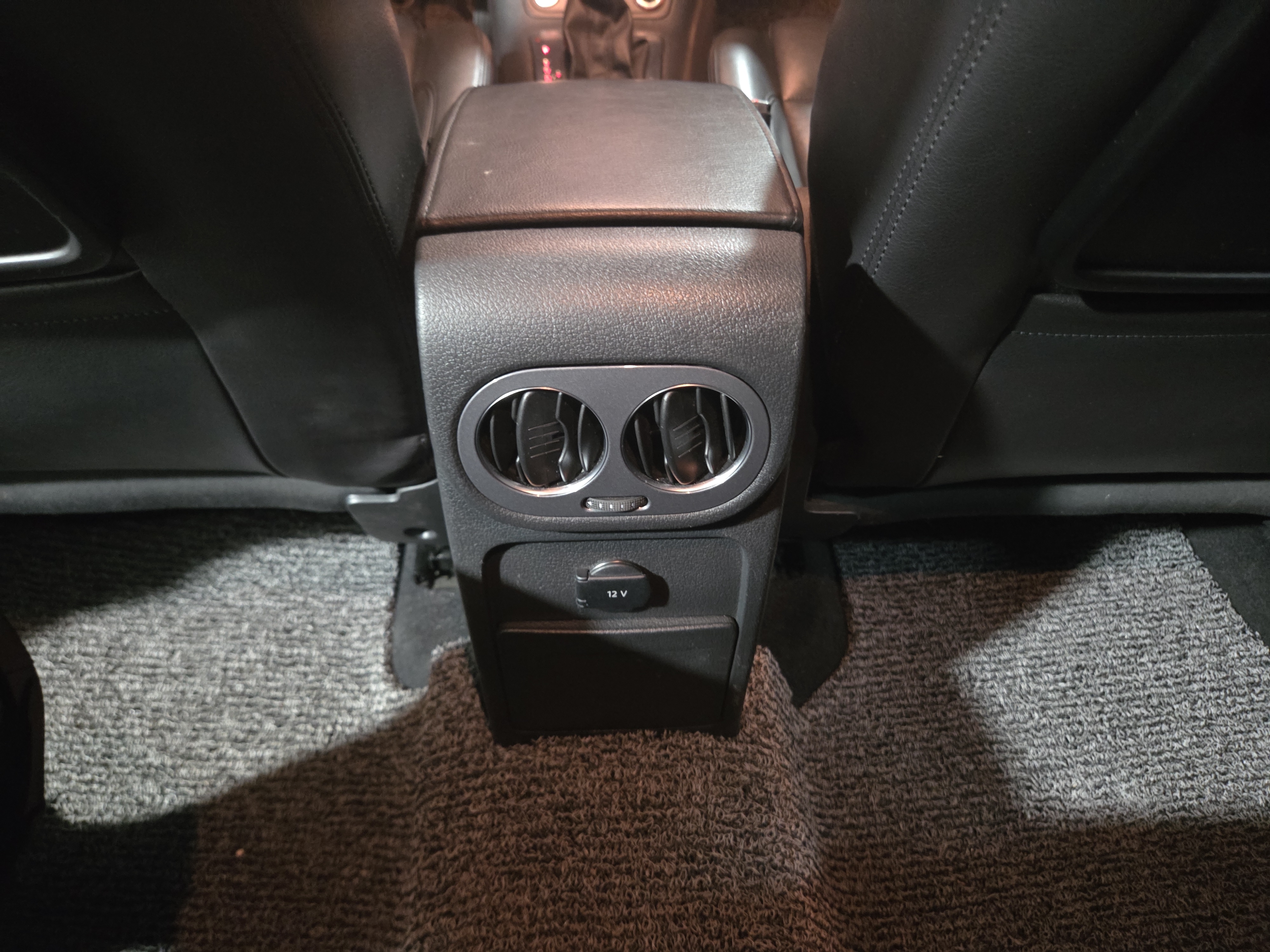 2013 Volkswagen Tiguan 2.0 TDI Comfort 5N  - Thumbnail 35
