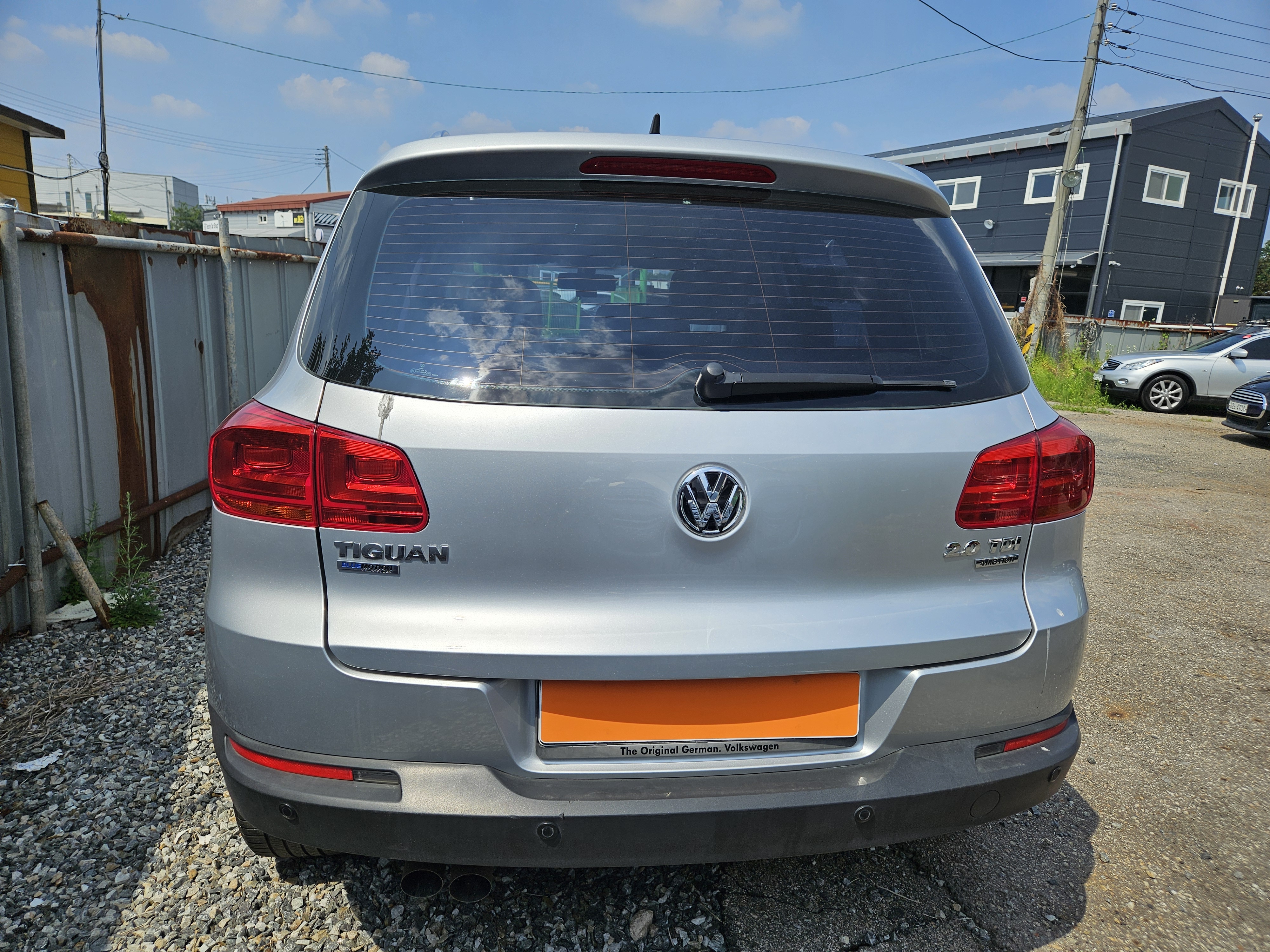 2013  Volkswagen Tiguan 2.0 tdi premium 5N  - Thumbnail 4