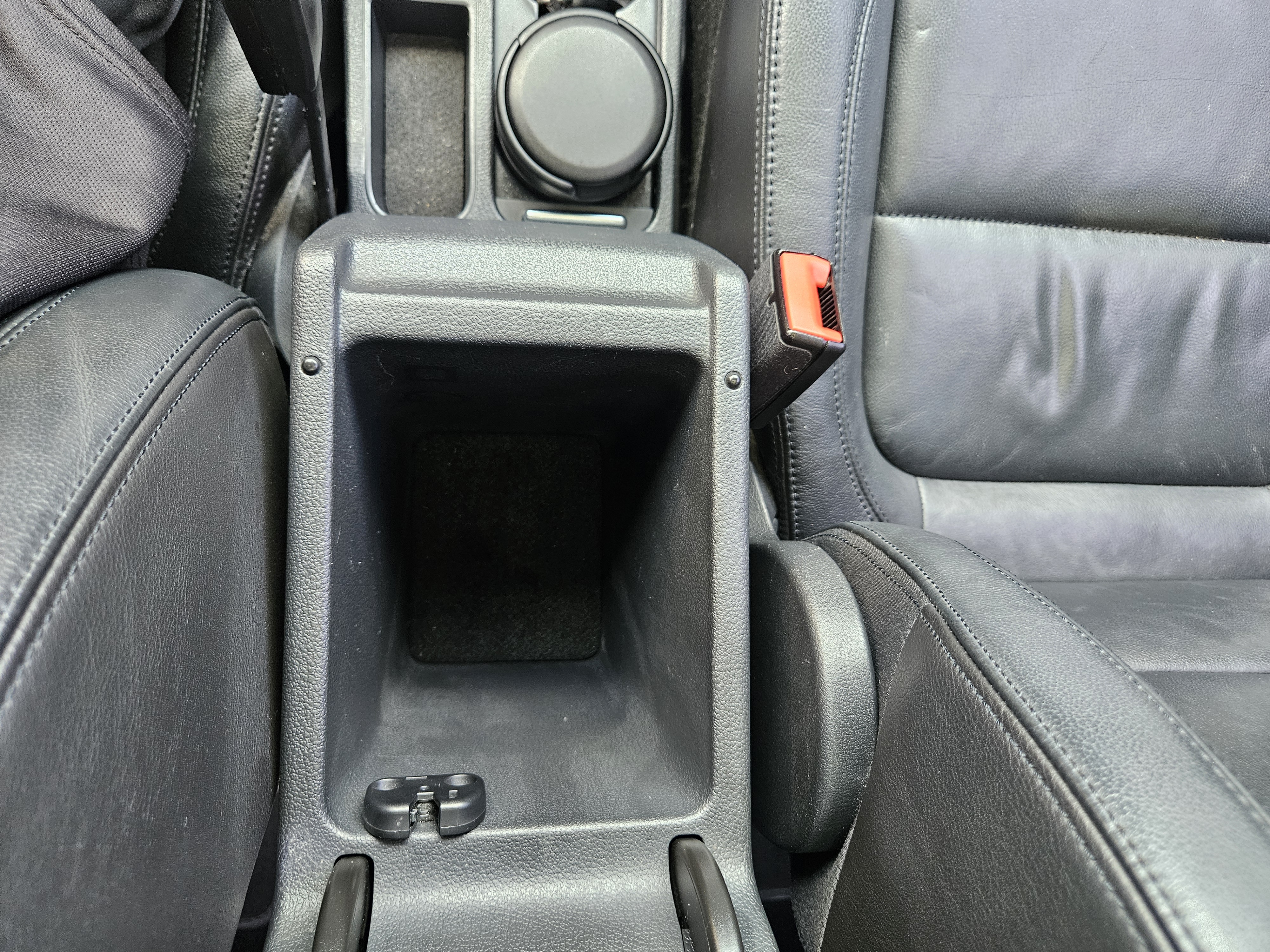 2013  Volkswagen Tiguan 2.0 tdi premium 5N  - Thumbnail 32