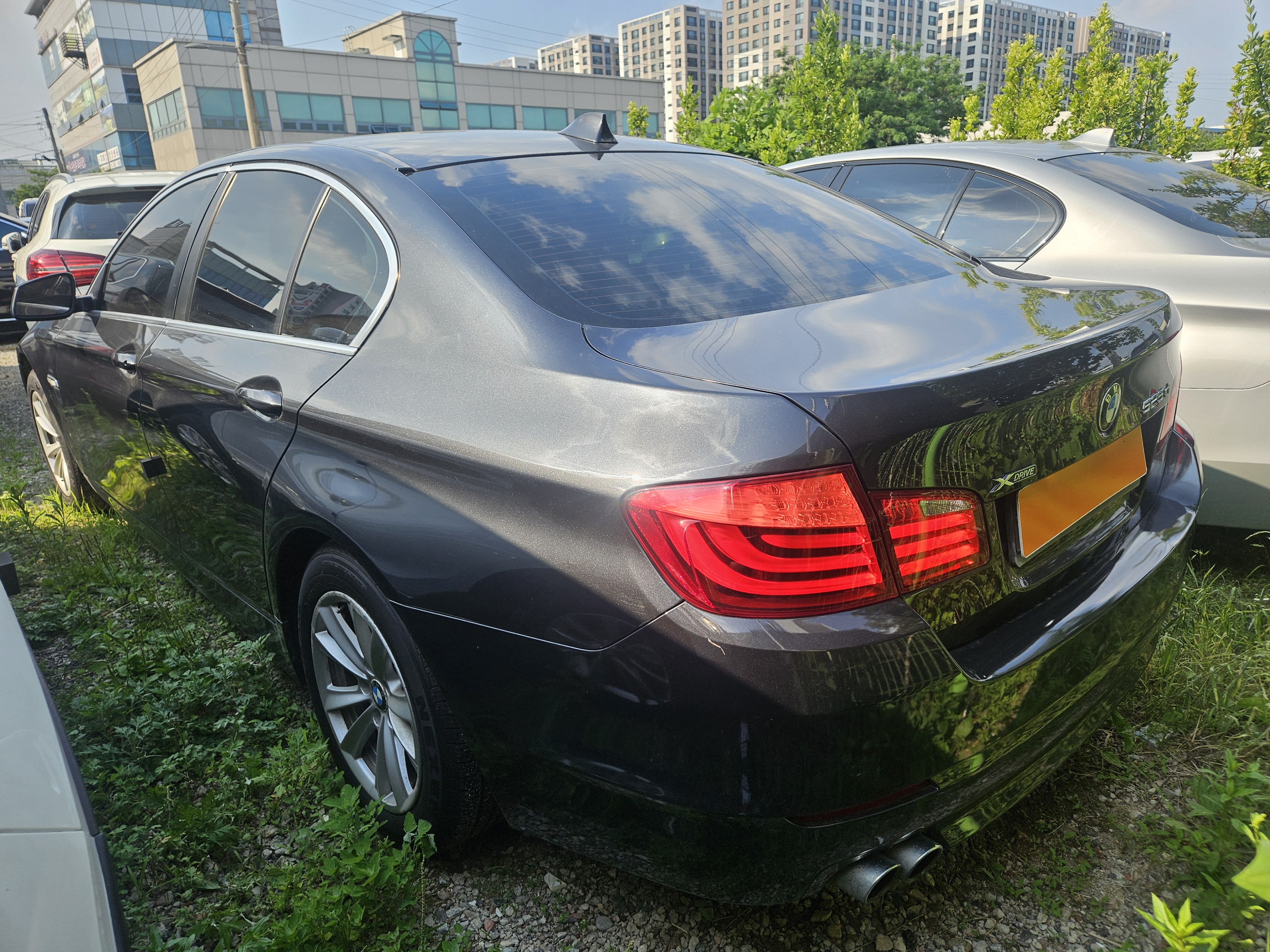 2013 BMW F10 525d xdrive - Thumbnail 2