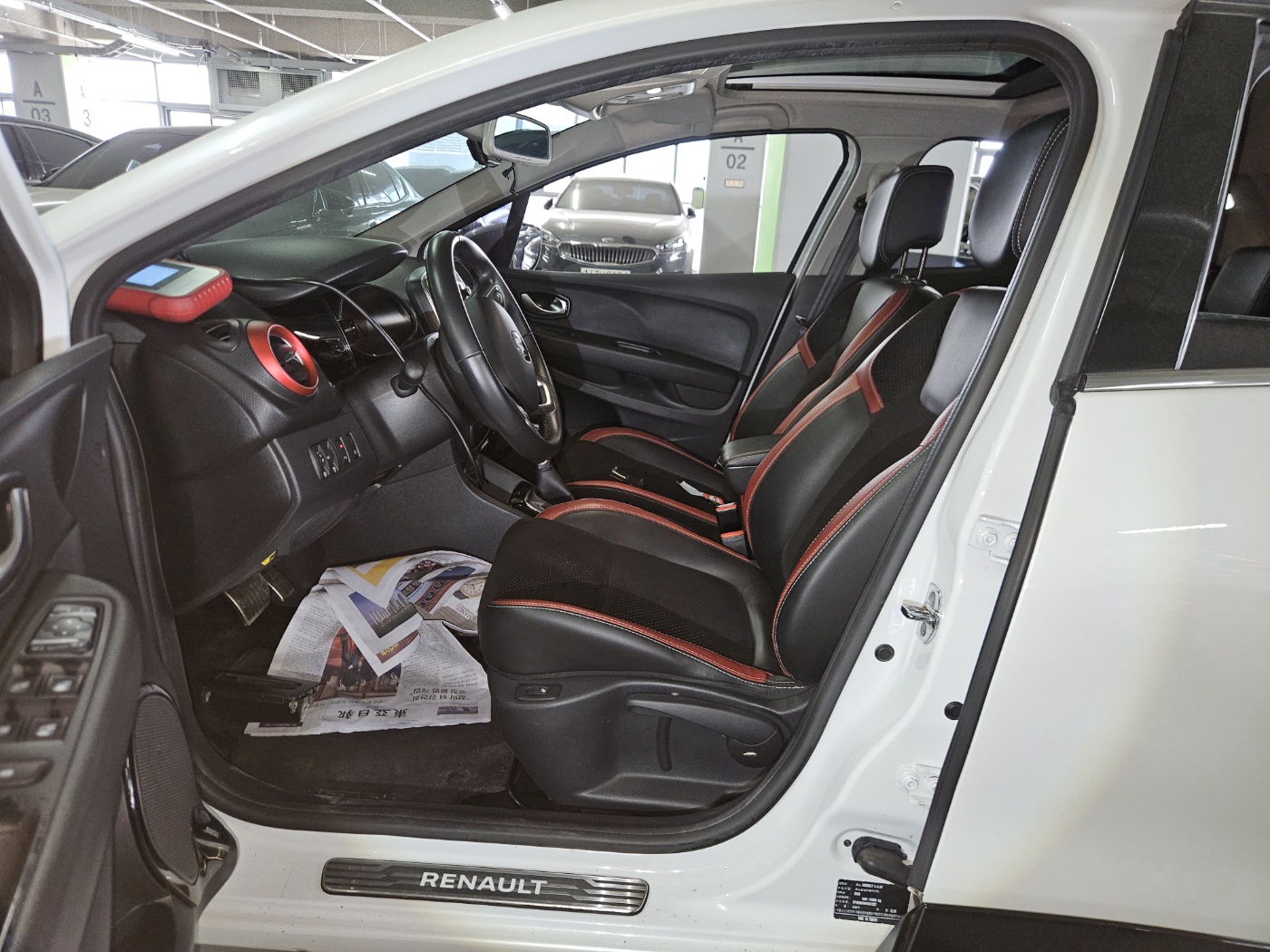 2019 Renault Korea Clio Intense Panoramic - Thumbnail 22