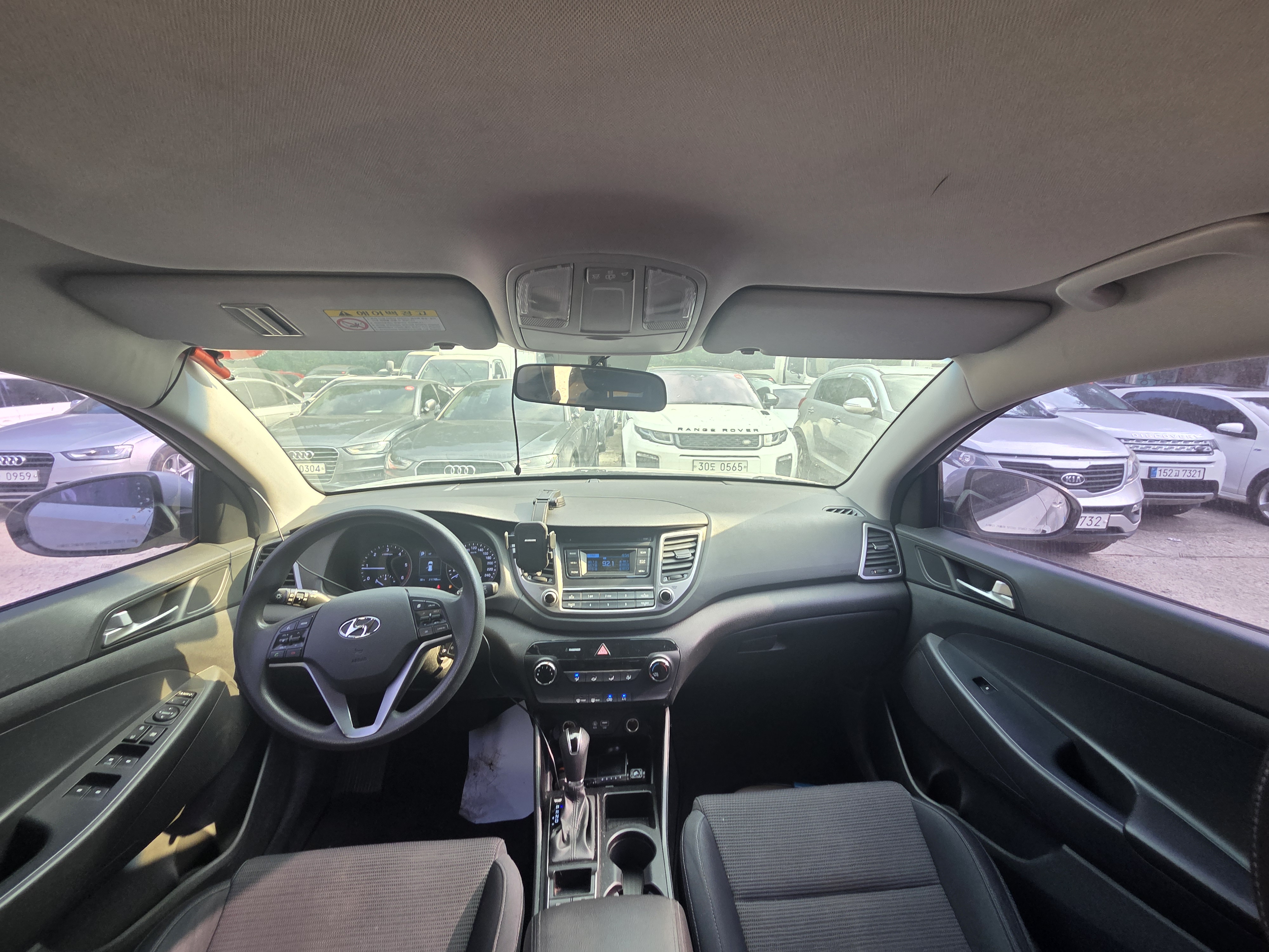 2016 HYUNDAI  ALL NEW TUCSON 1.7 2WD STYLE  - Thumbnail 31
