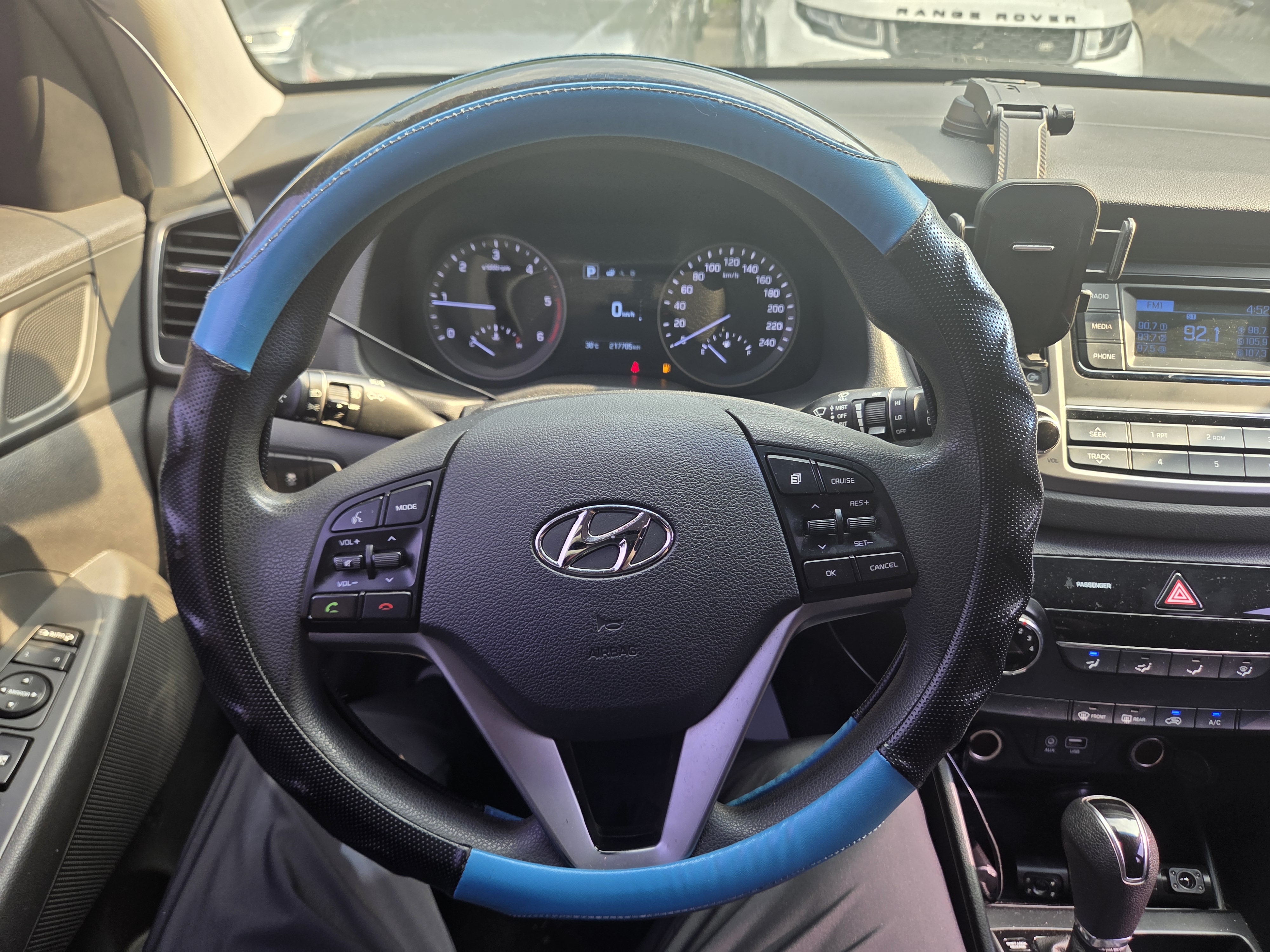 2016 HYUNDAI  ALL NEW TUCSON 1.7 2WD STYLE  - Thumbnail 42