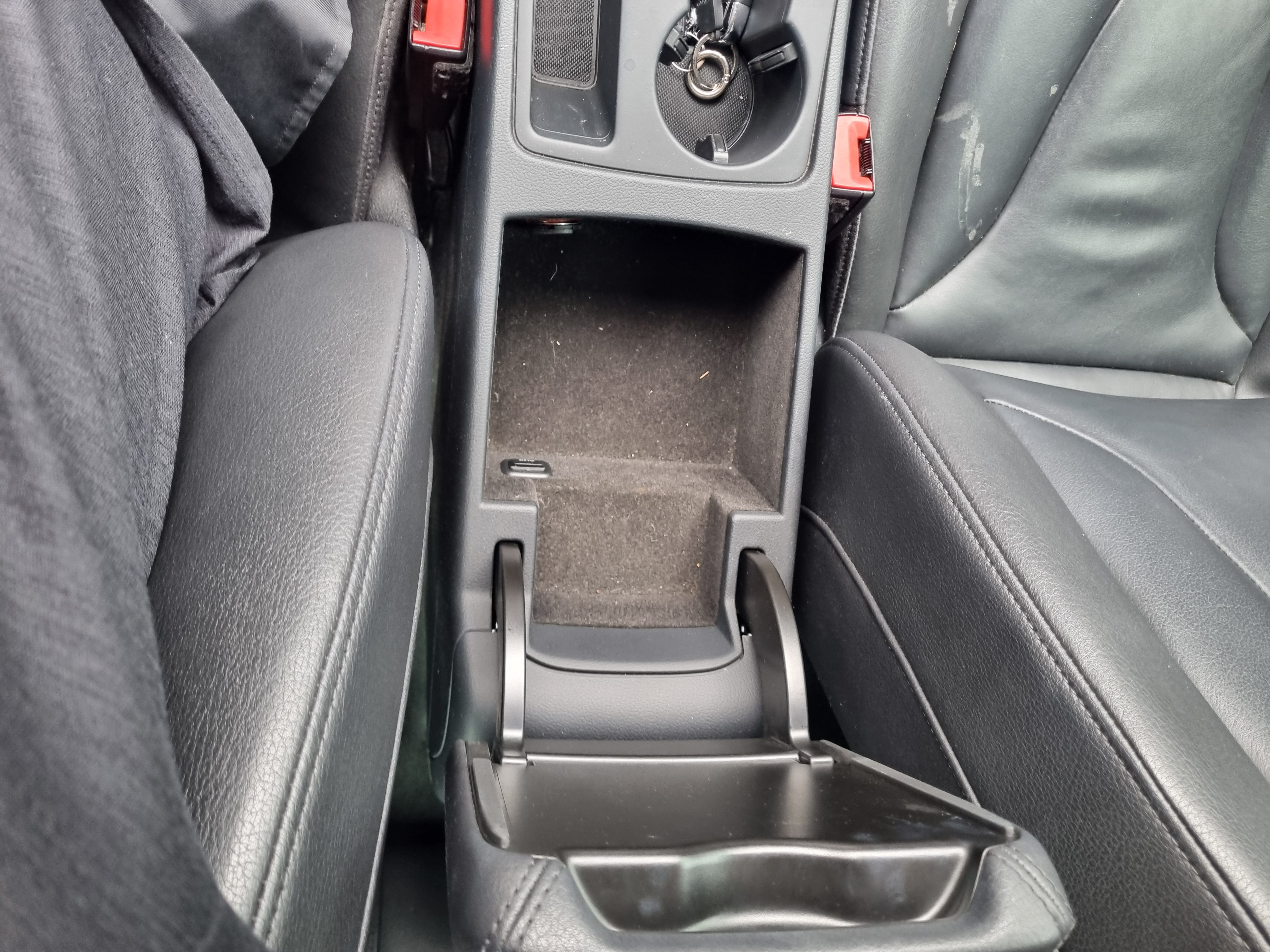2015 AUDI  A4 30 TDI  - Thumbnail 28