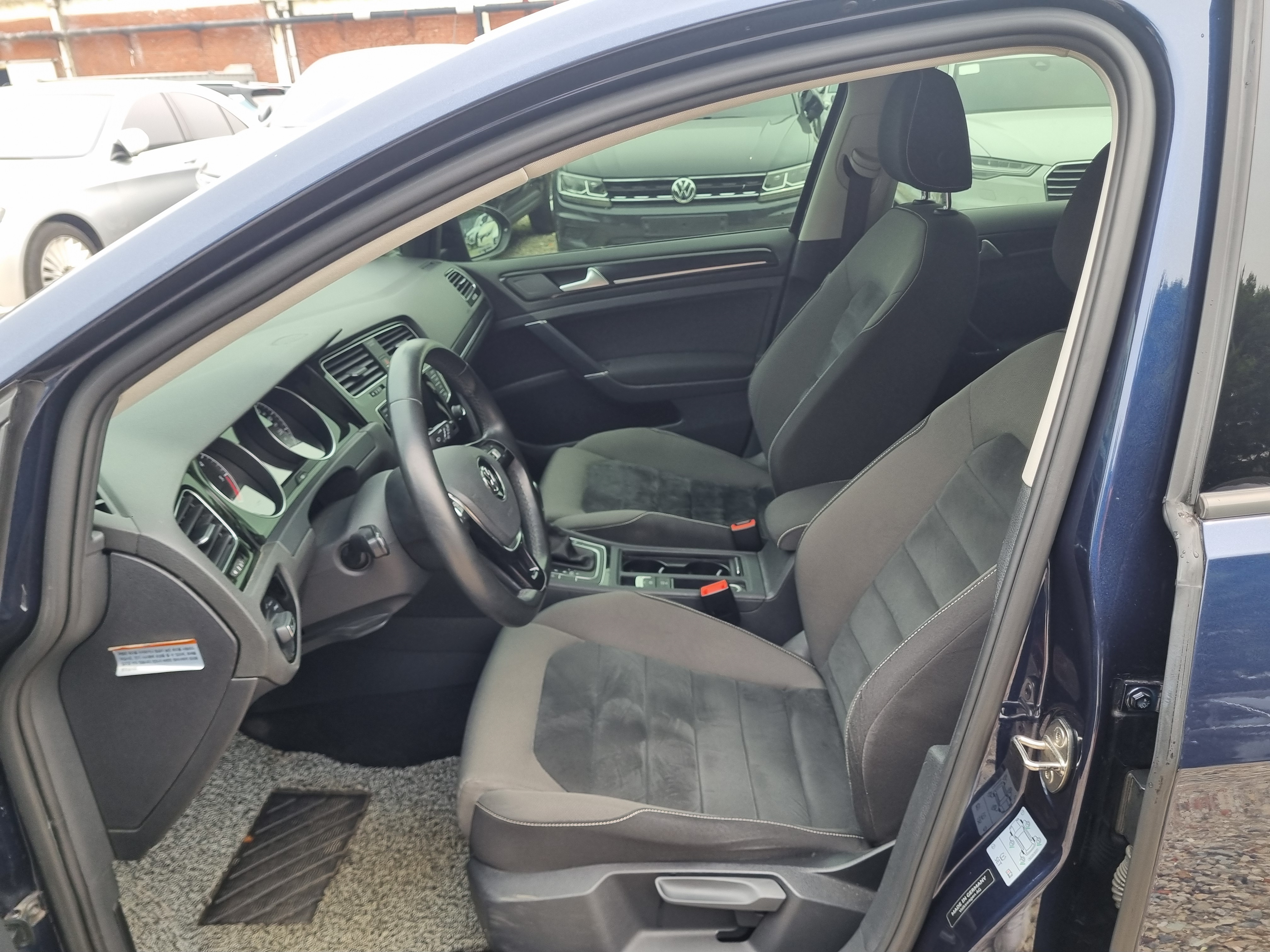 2014 Volkswagen GOLF7 2.0 TDI  - Thumbnail 19