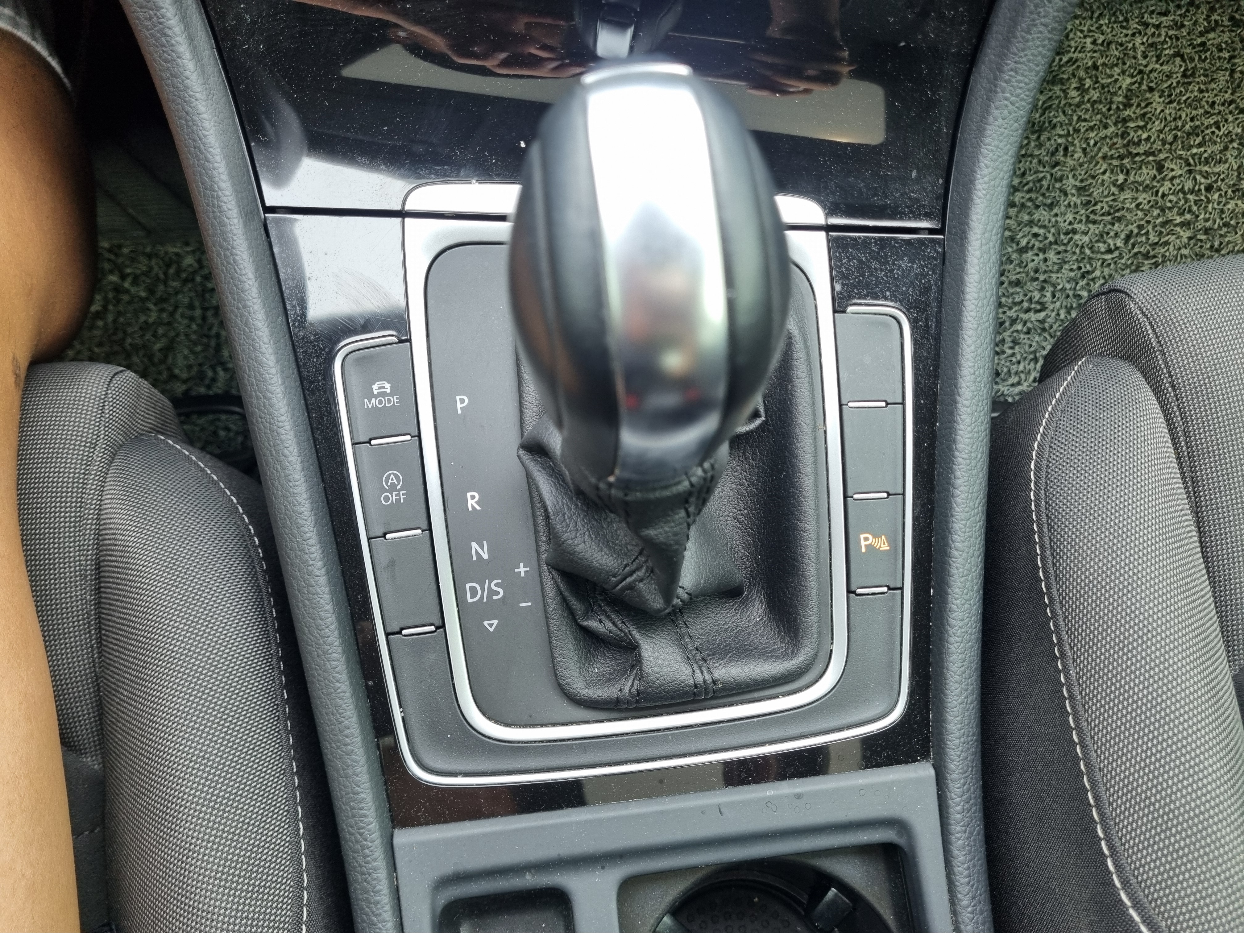 2014 Volkswagen GOLF7 2.0 TDI  - Thumbnail 26