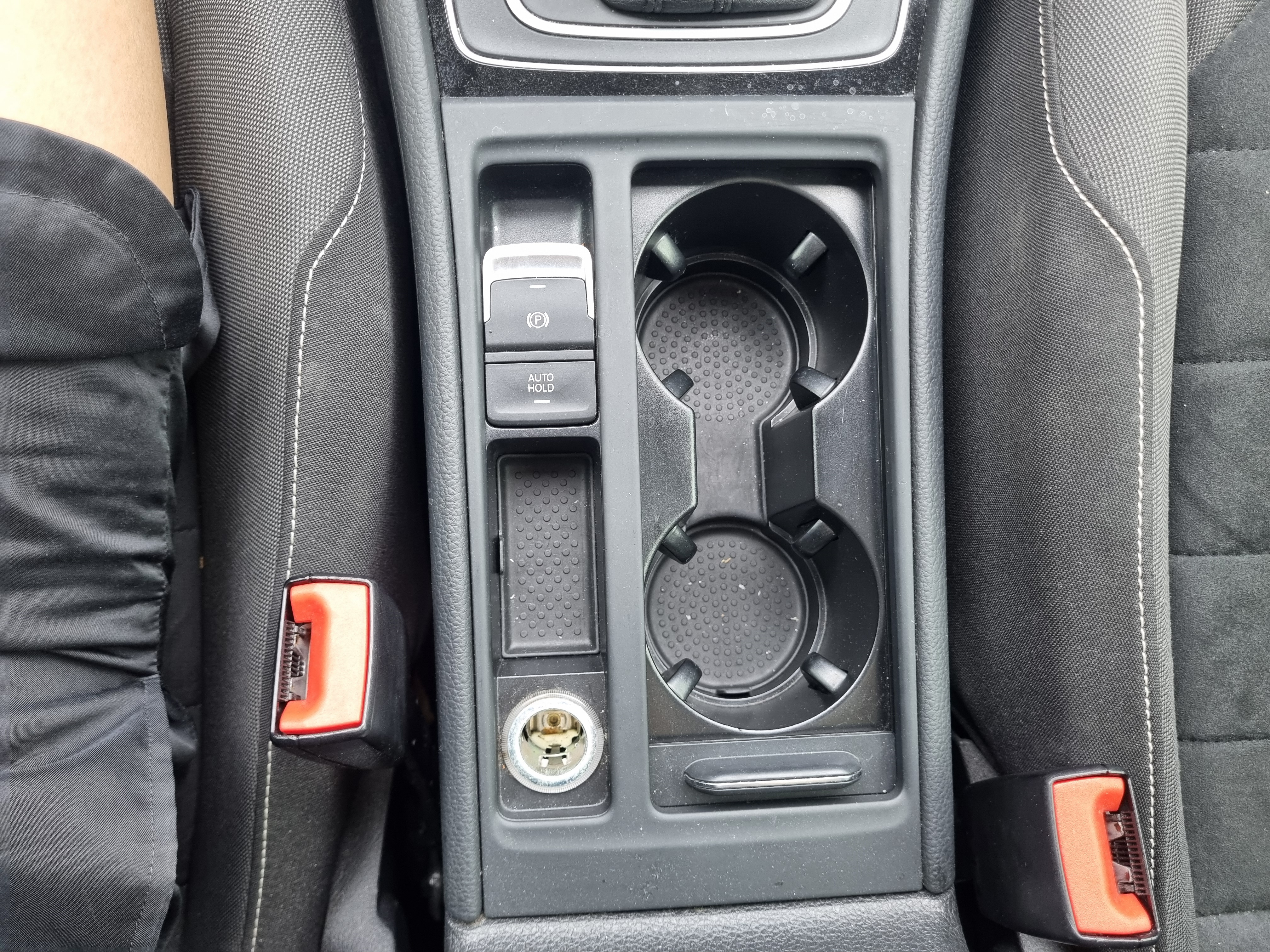 2014 Volkswagen GOLF7 2.0 TDI  - Thumbnail 27