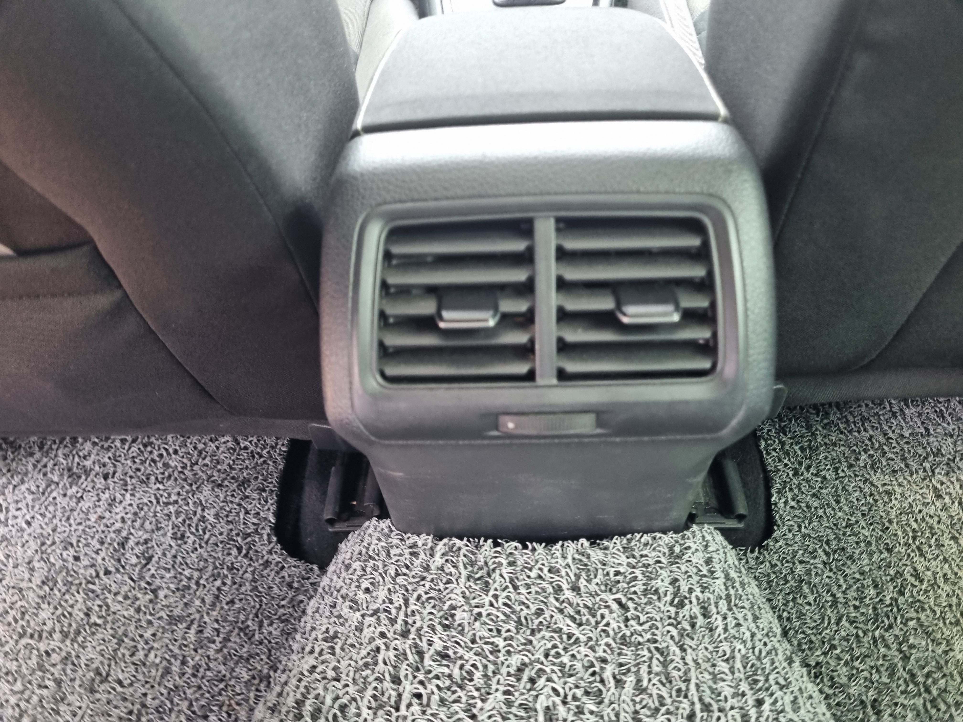 2014 Volkswagen GOLF7 2.0 TDI  - Thumbnail 38