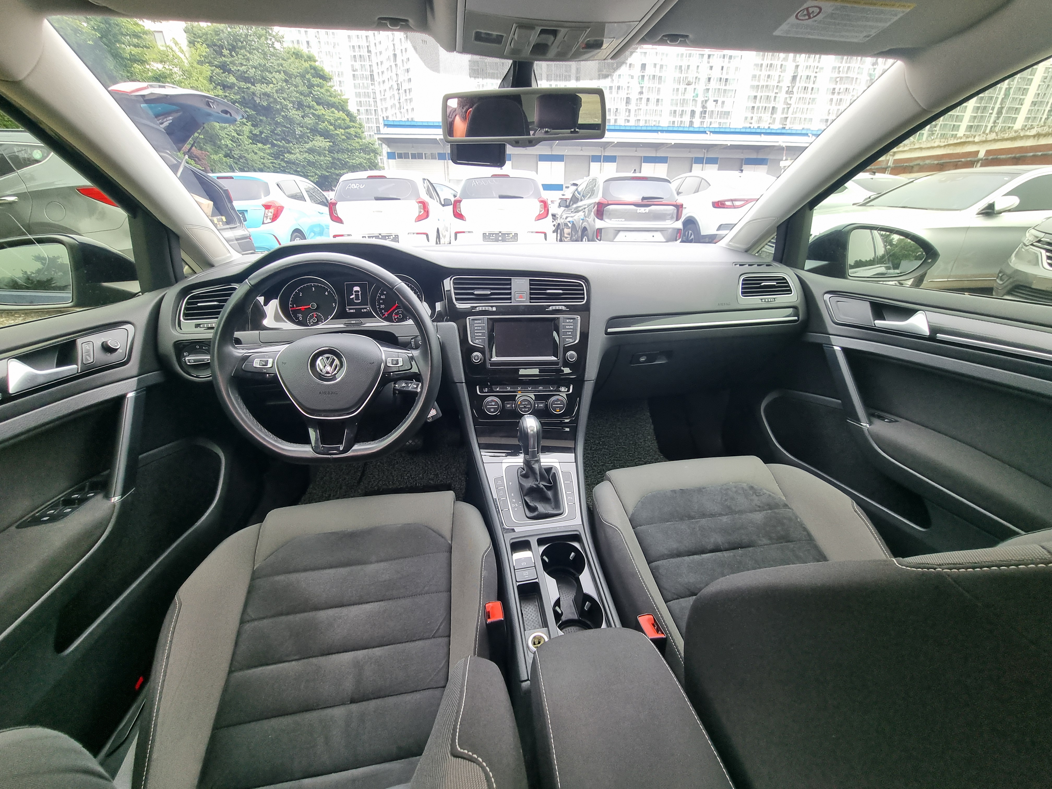 2014 Volkswagen GOLF7 2.0 TDI  - Thumbnail 39