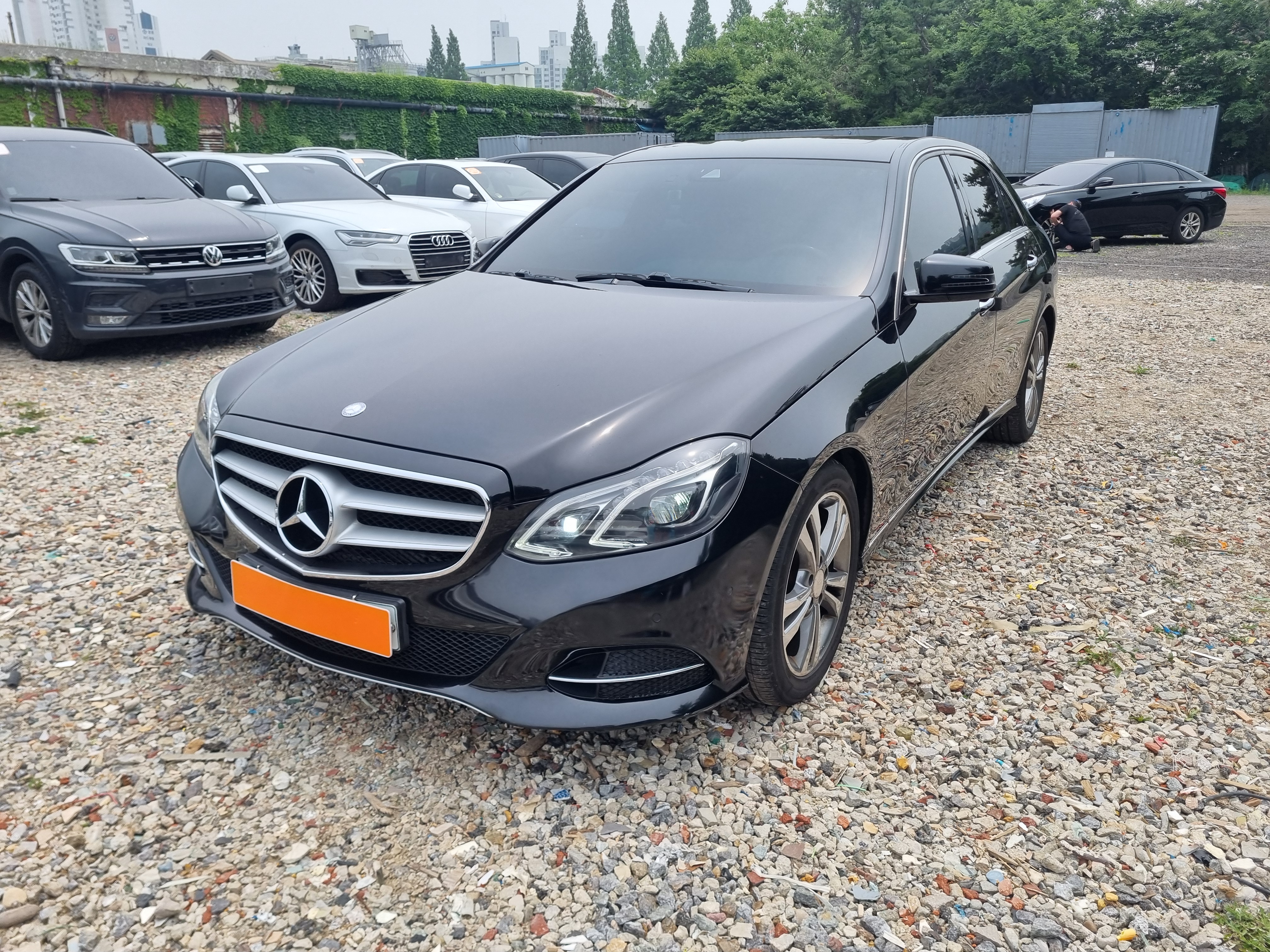 2016 BENZ  W212 E220  - Thumbnail 3