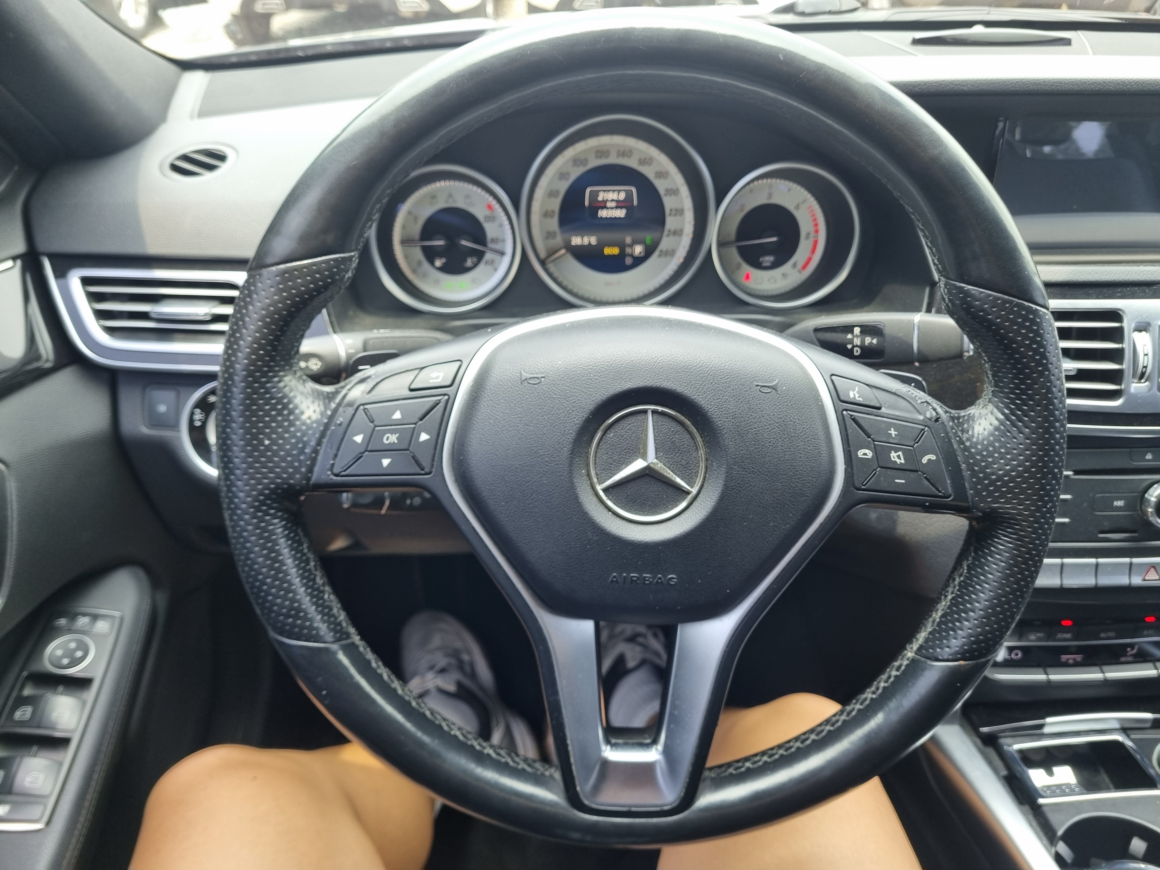 2016 BENZ  W212 E220  - Thumbnail 27