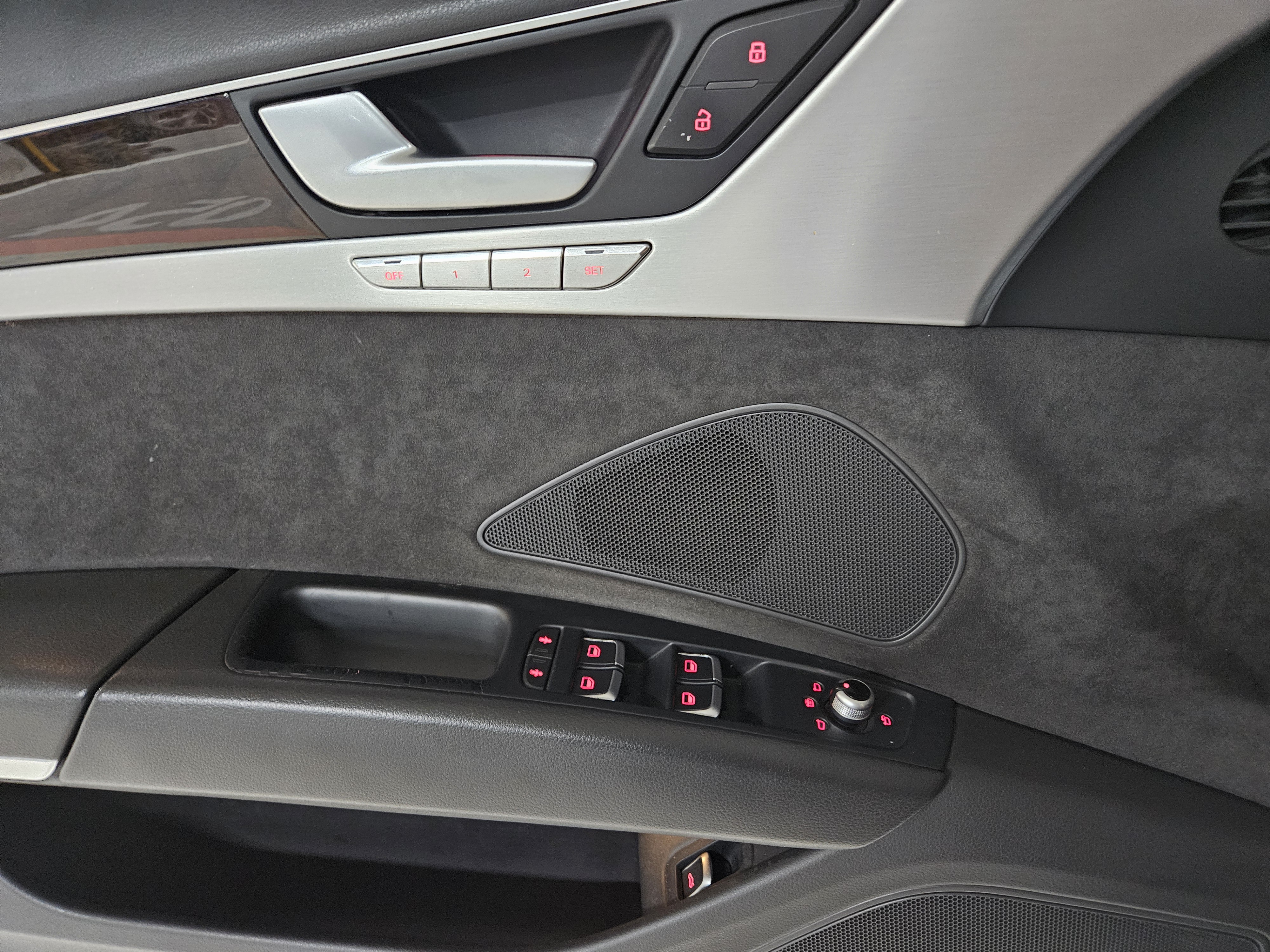 2014 AUDI  A8 3.0 TDI Quattro LWB D4  - Thumbnail 30