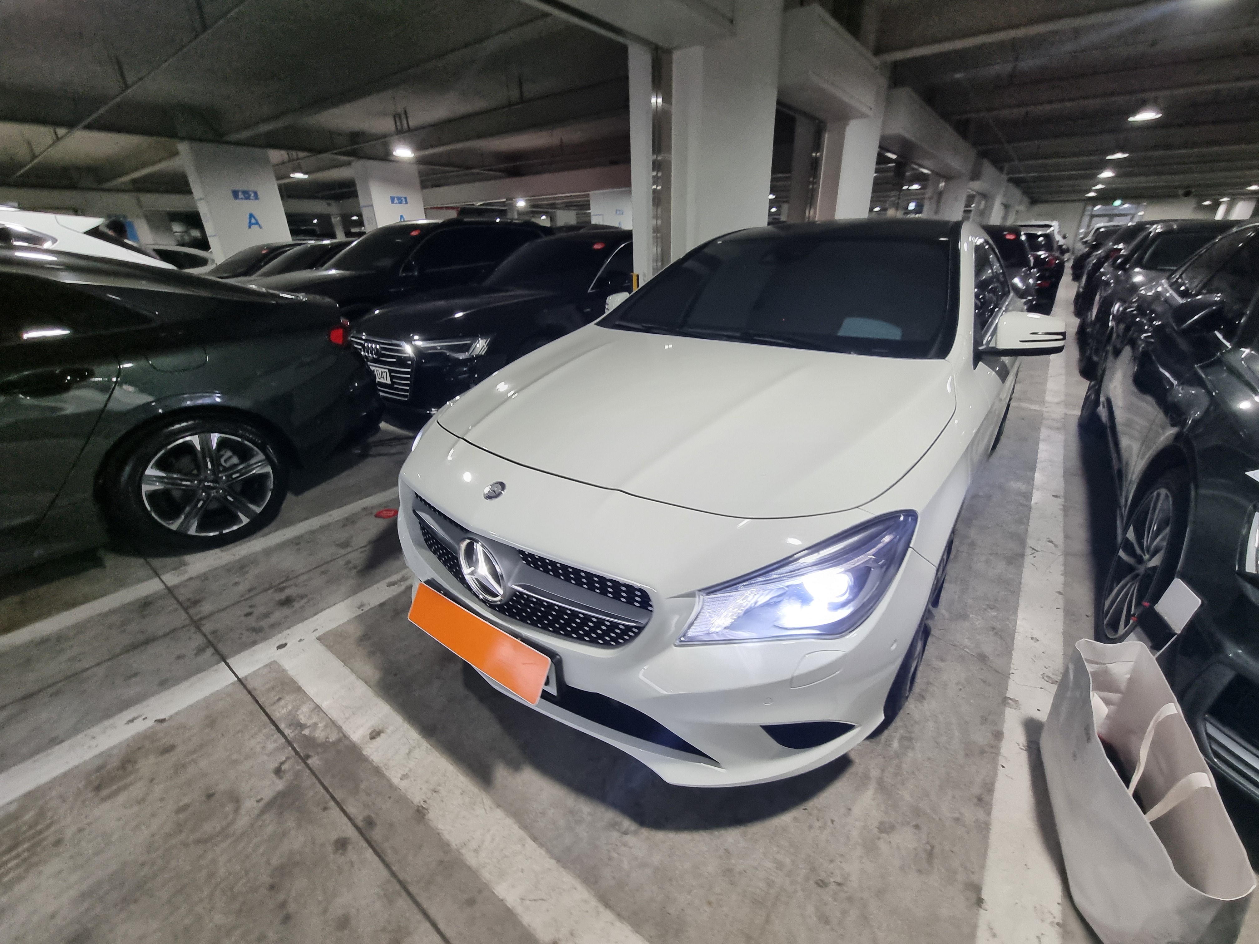 2016 BENZ  C117 CLA200 d 4MATIC  - Thumbnail 2