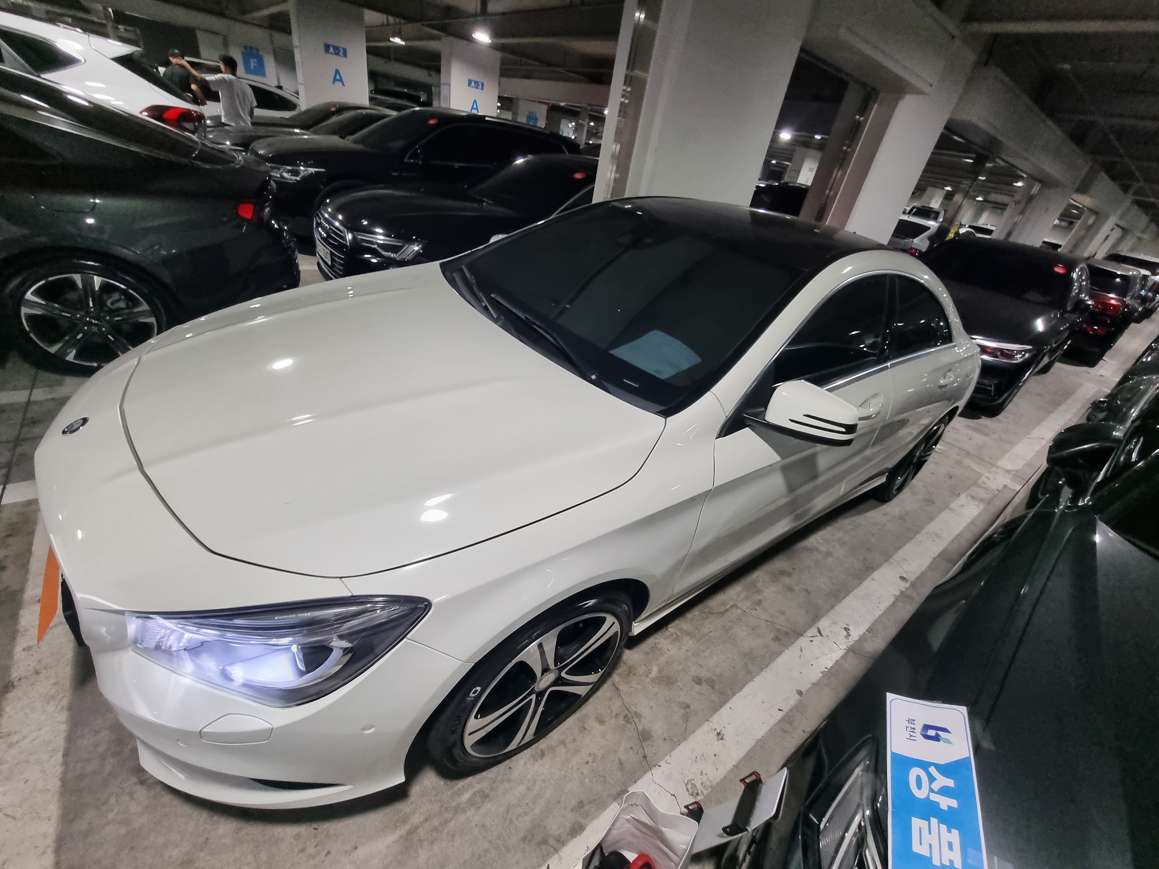 2016 BENZ  C117 CLA200 d 4MATIC  - Thumbnail 3