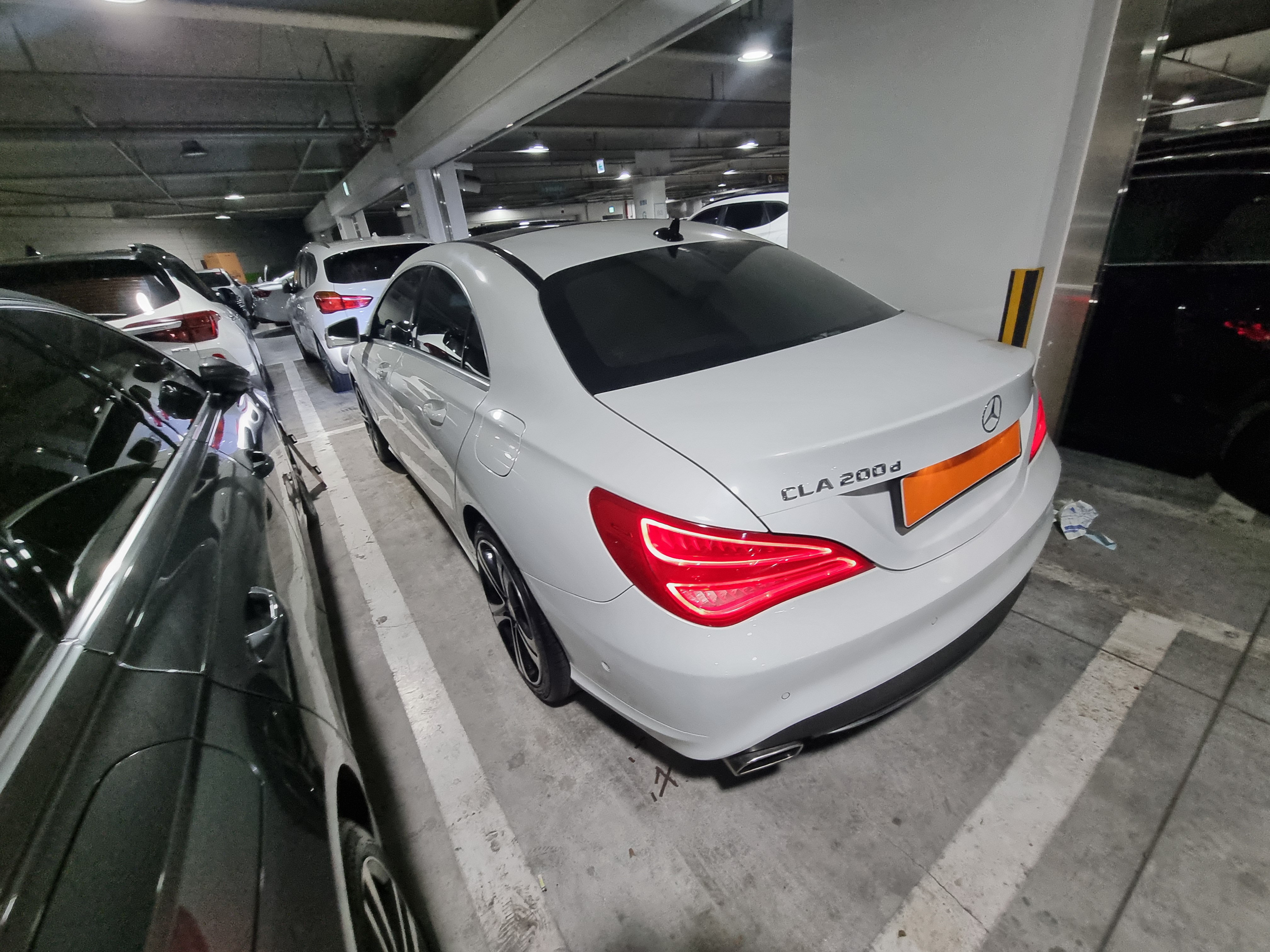 2016 BENZ  C117 CLA200 d 4MATIC  - Thumbnail 4