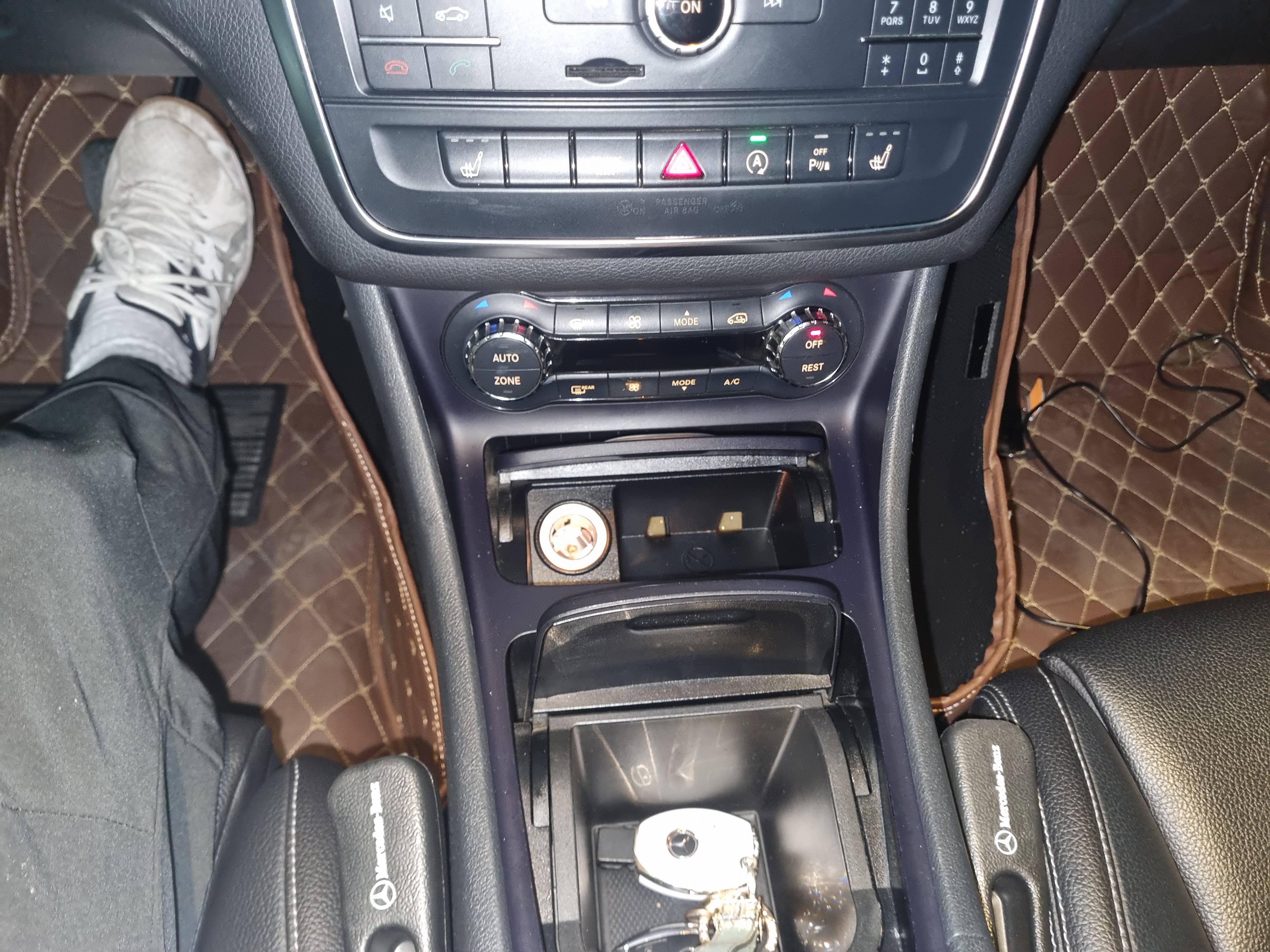 2016 BENZ  C117 CLA200 d 4MATIC  - Thumbnail 16