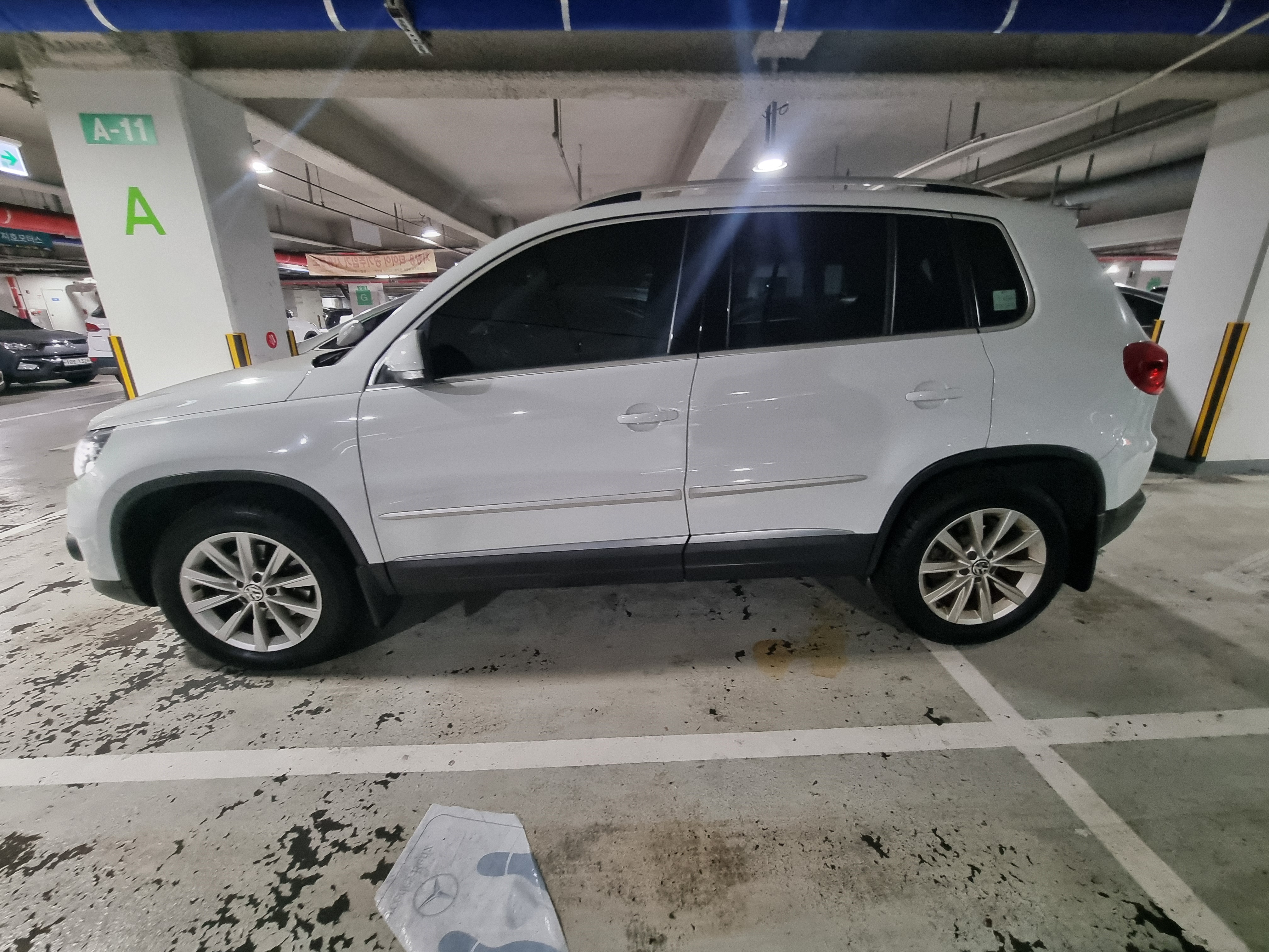 2014 Volkswagen Tiguan 2.0 tdi comfort 5N  - Thumbnail 3