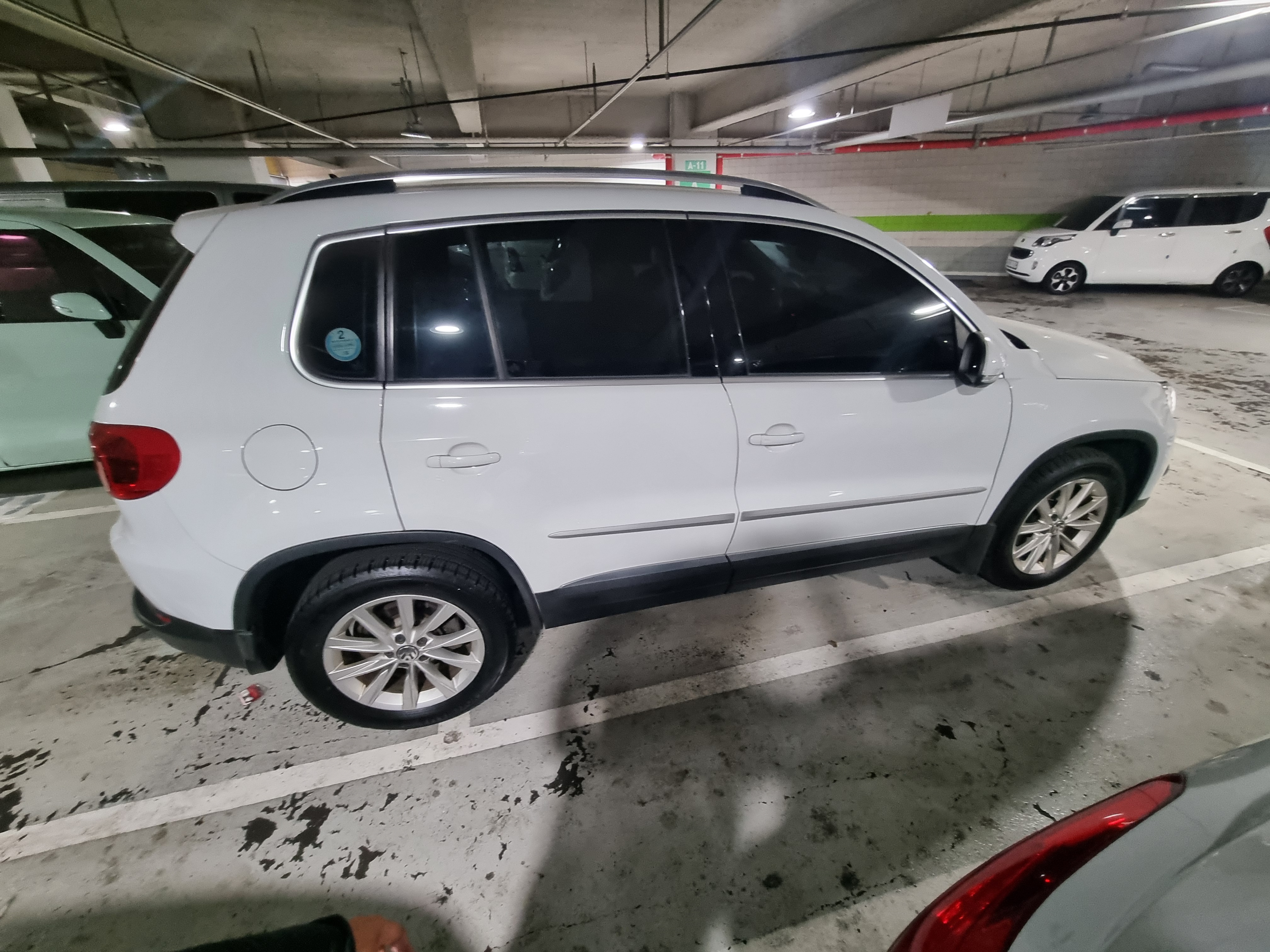 2014 Volkswagen Tiguan 2.0 tdi comfort 5N  - Thumbnail 7