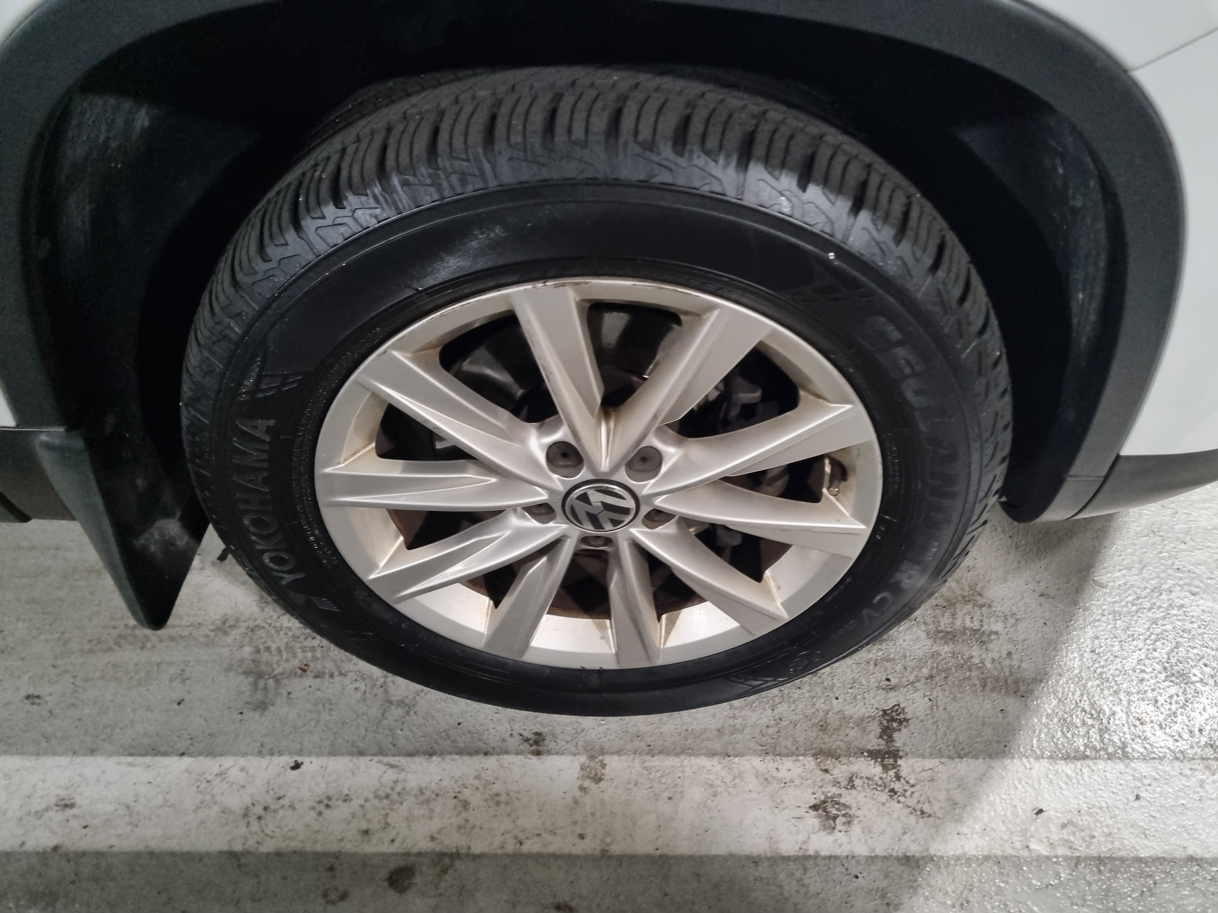 2014 Volkswagen Tiguan 2.0 tdi comfort 5N  - Thumbnail 9
