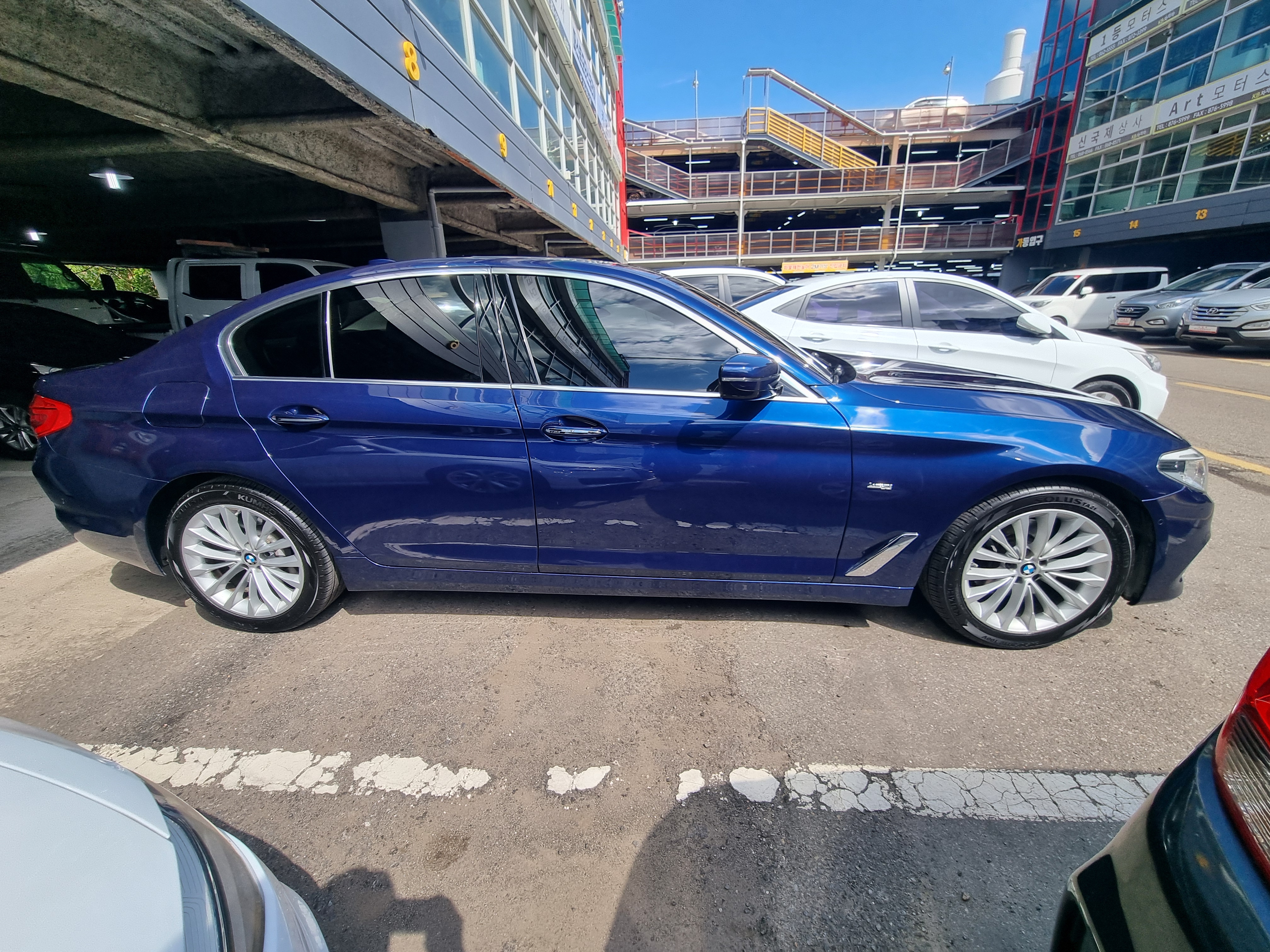 2018 BMW G30 520d M sports plus  - Thumbnail 4