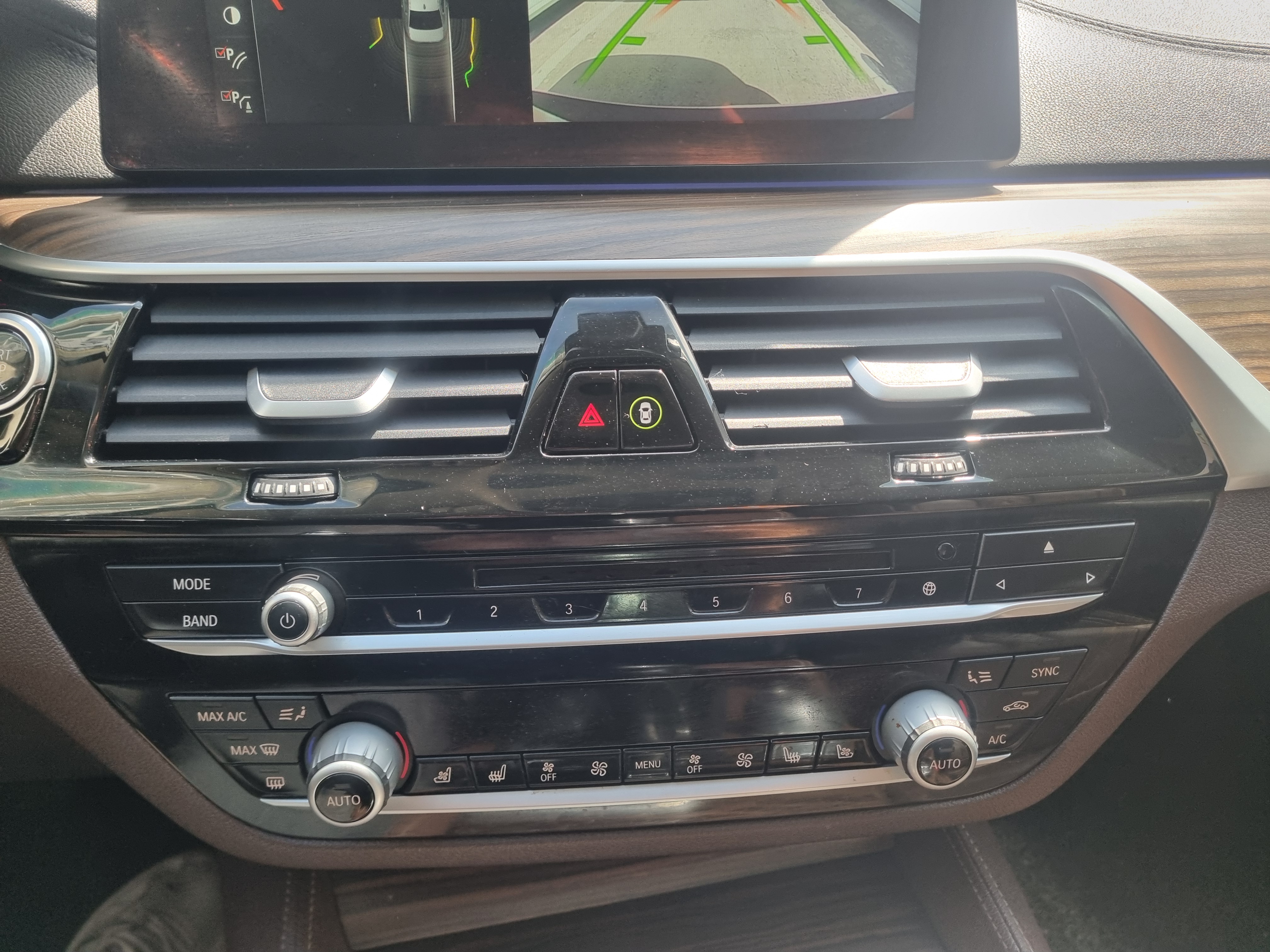 2018 BMW G30 520d M sports plus  - Thumbnail 21