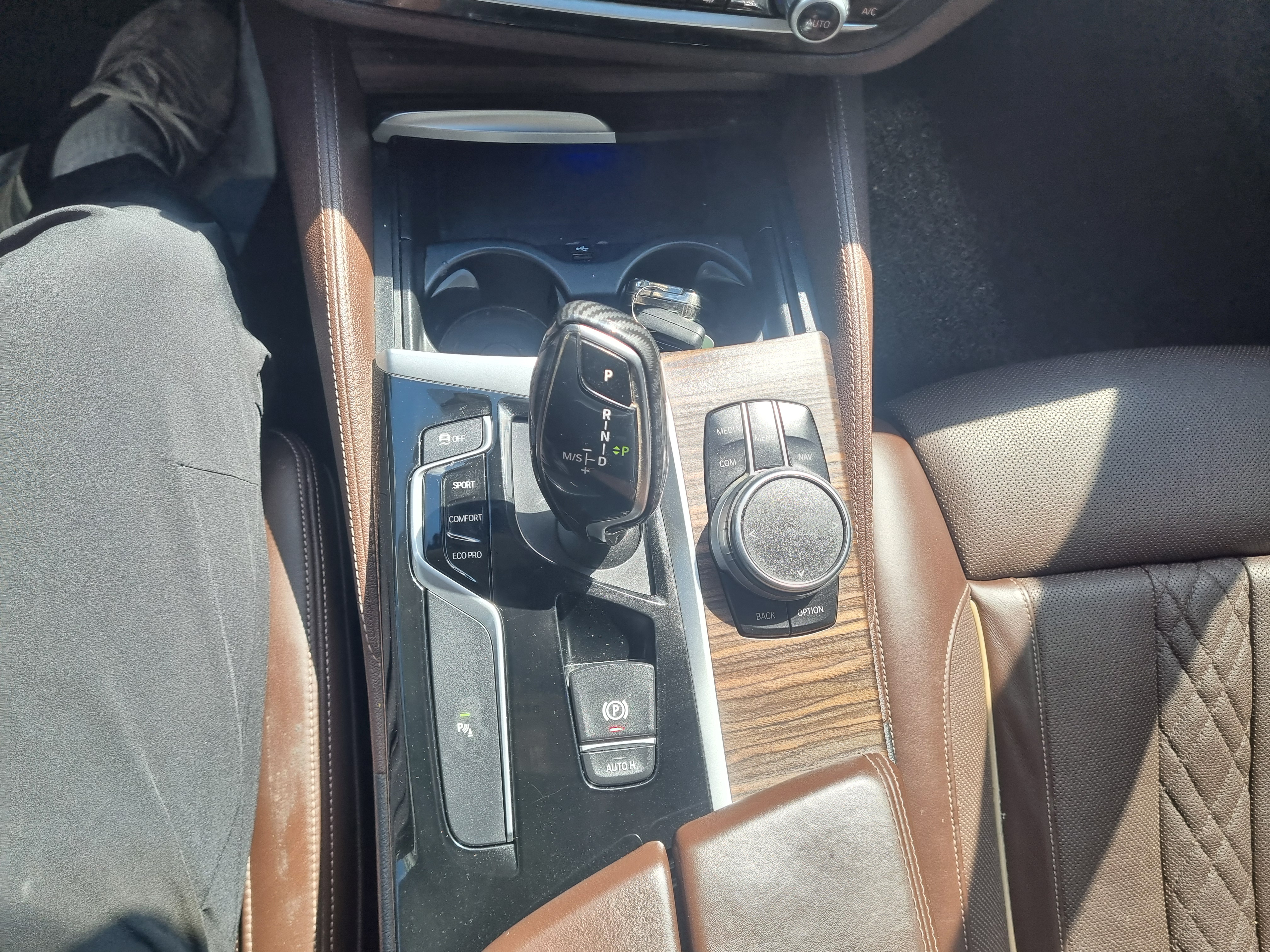 2018 BMW G30 520d M sports plus  - Thumbnail 24