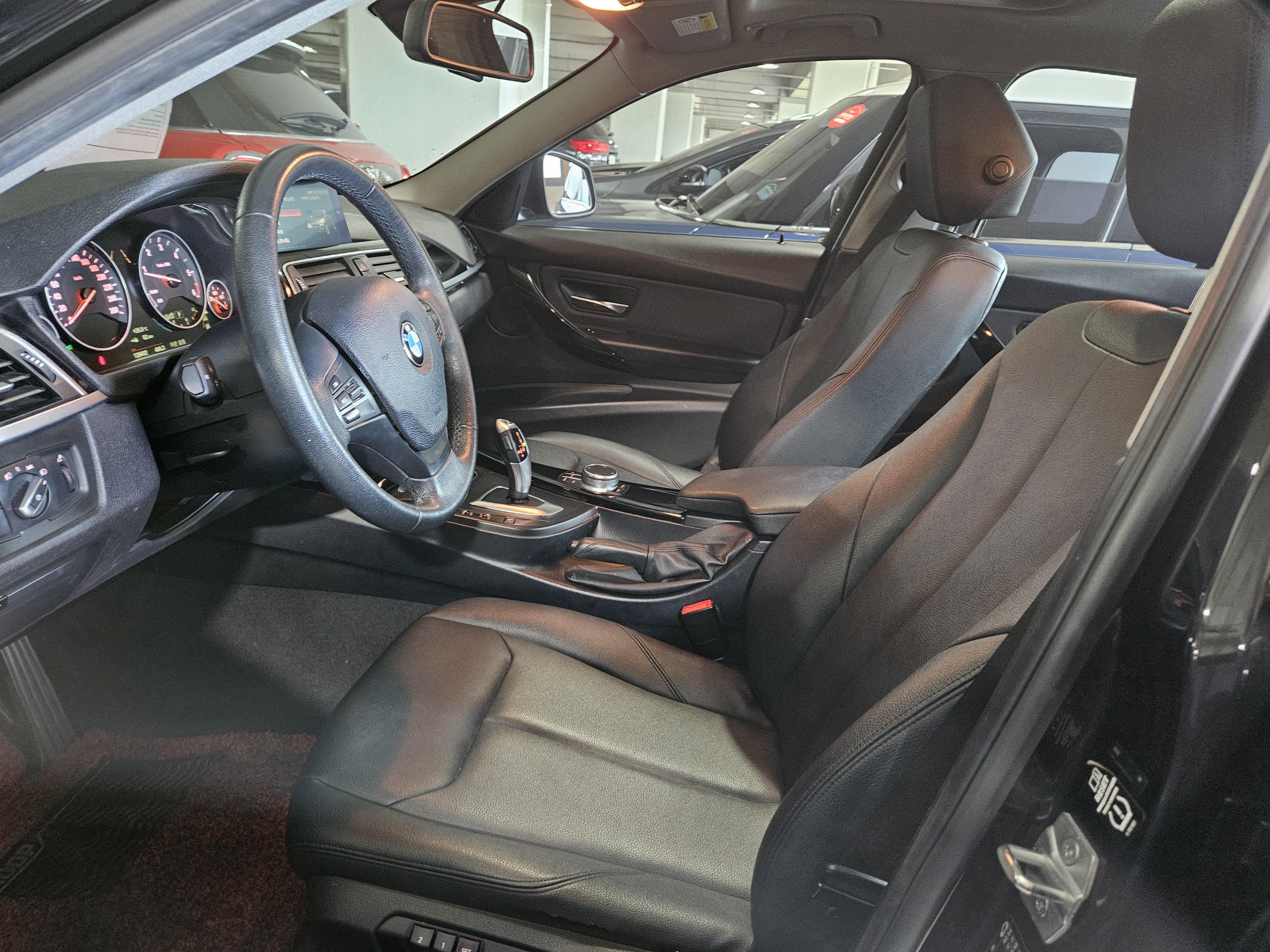 2018 BMW  F30 320d - Thumbnail 15