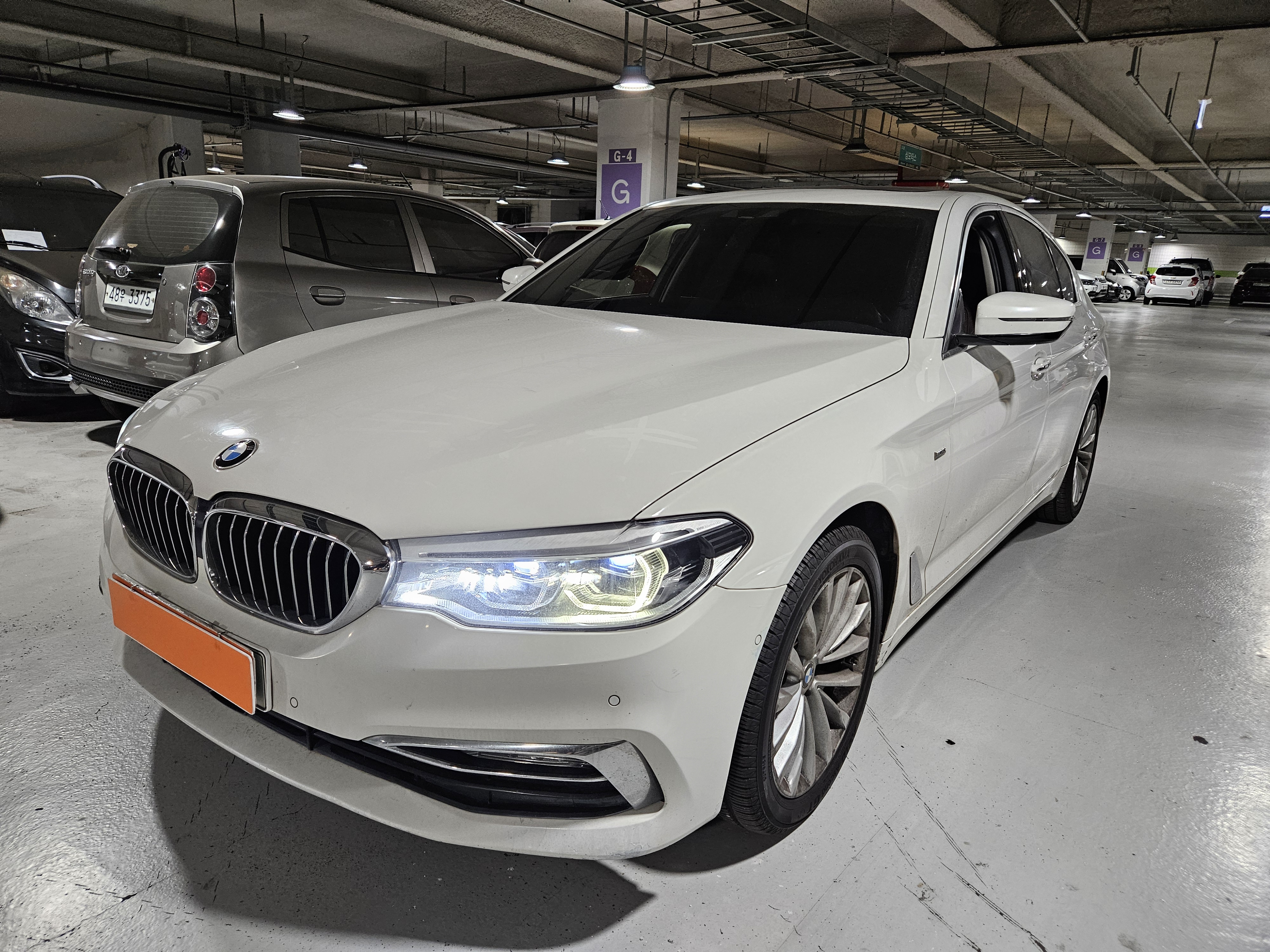 2018 Bmw 520d xDrive luxury plus  - Thumbnail 2