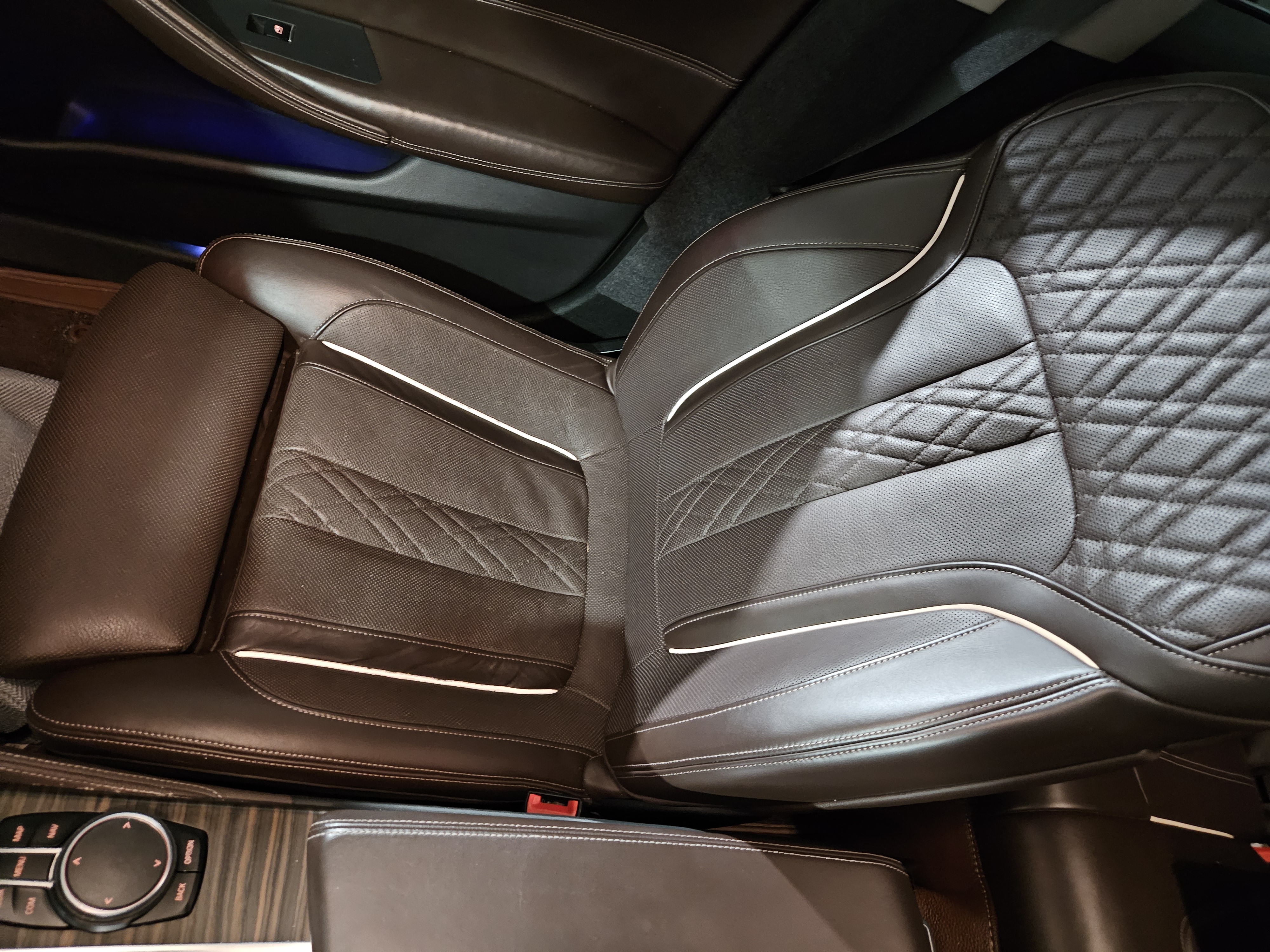 2018 Bmw 520d xDrive luxury plus  - Thumbnail 18