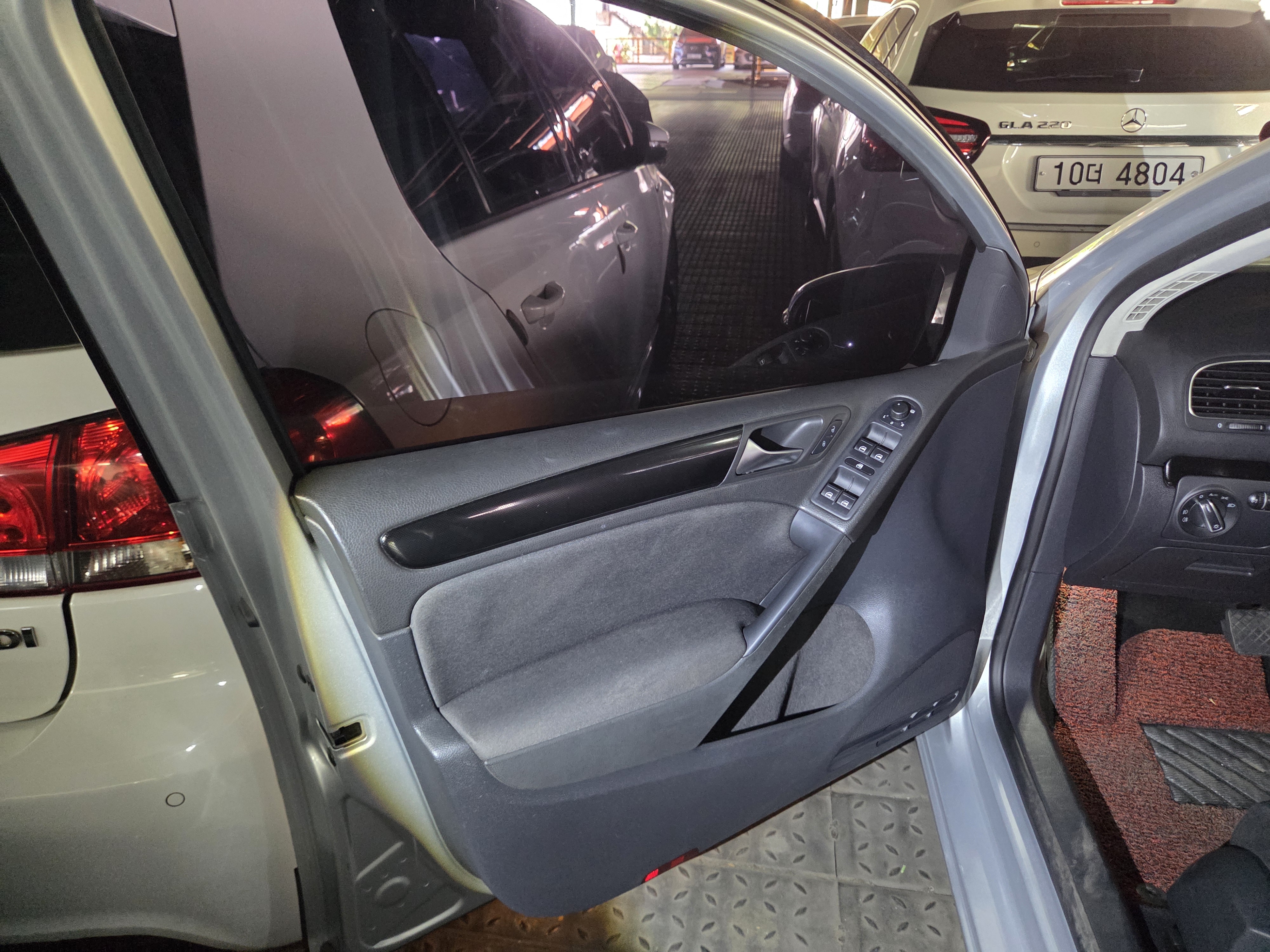 2010 Volkswagen GOLF6 2.0 TDI  - Thumbnail 16