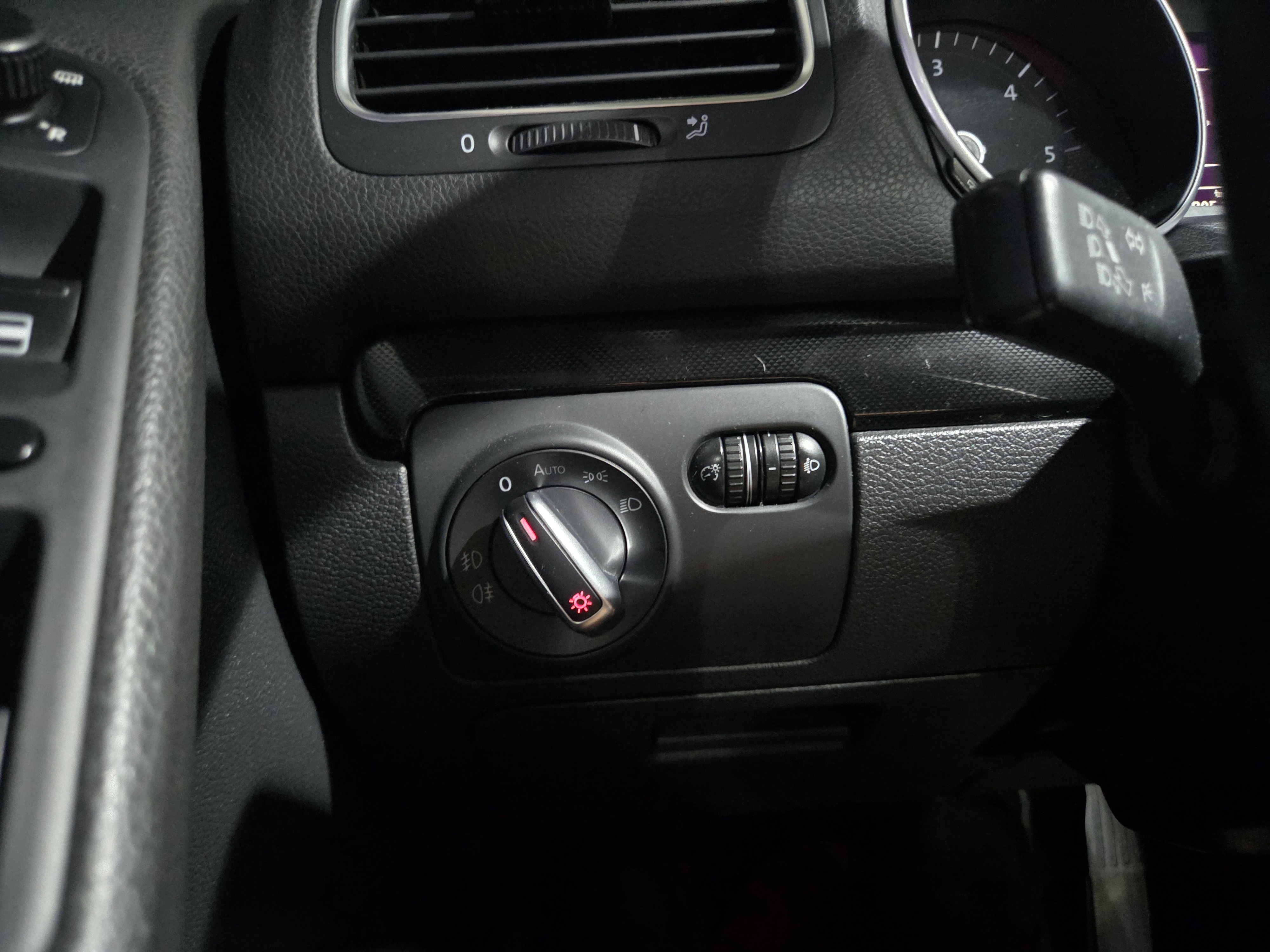 2010 Volkswagen GOLF6 2.0 TDI  - Thumbnail 27
