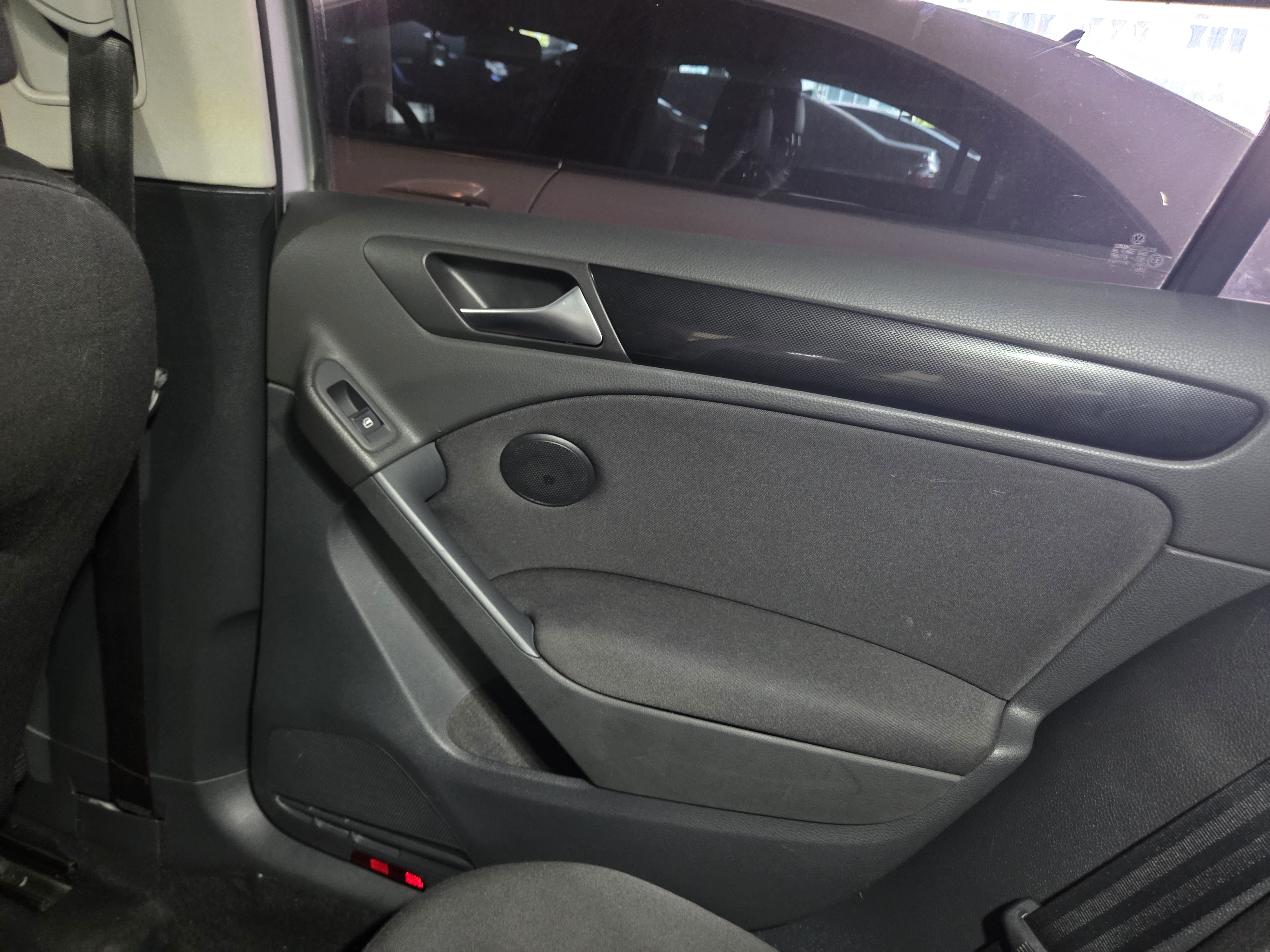 2010 Volkswagen GOLF6 2.0 TDI  - Thumbnail 33
