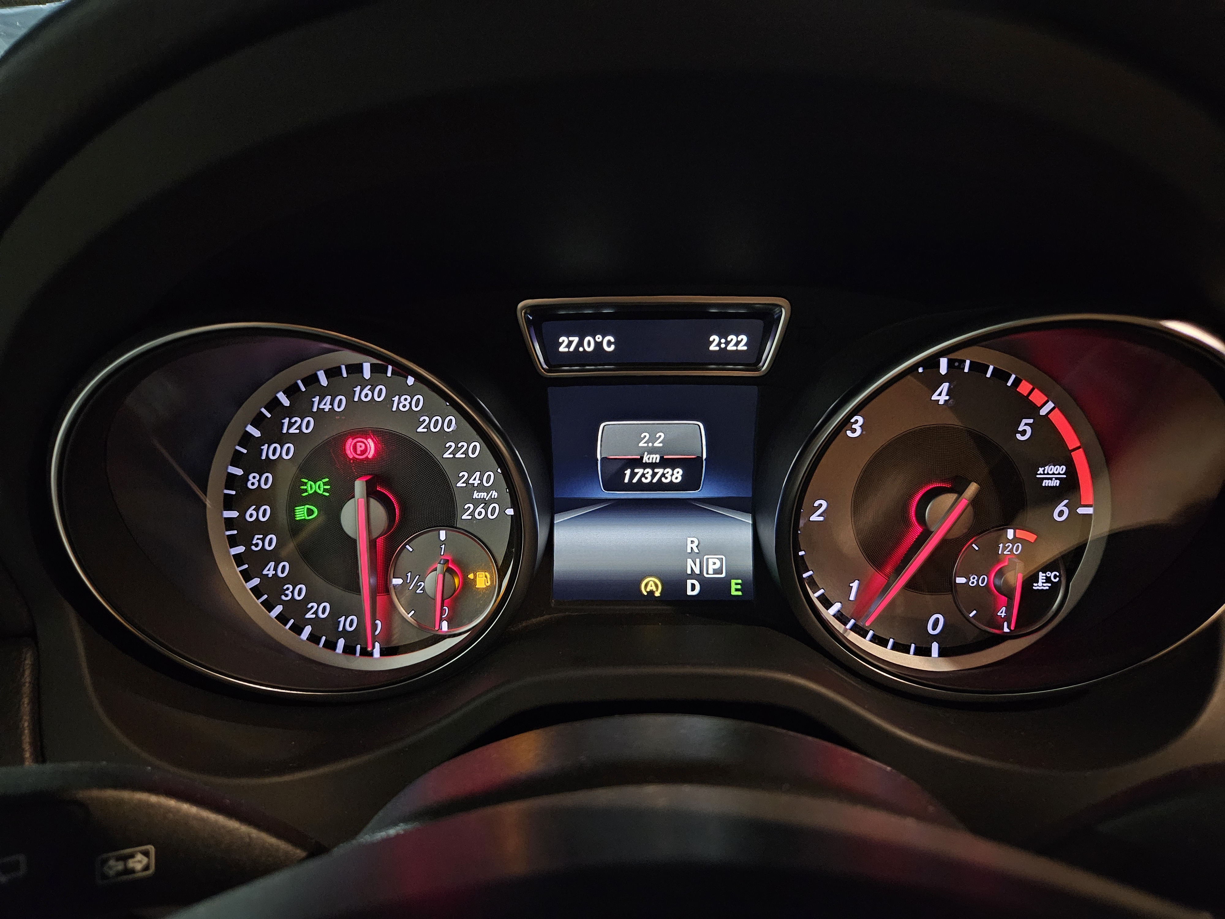 2015 BENZ  GLA X156 GLA200 CDI 4MATIC  - Thumbnail 23