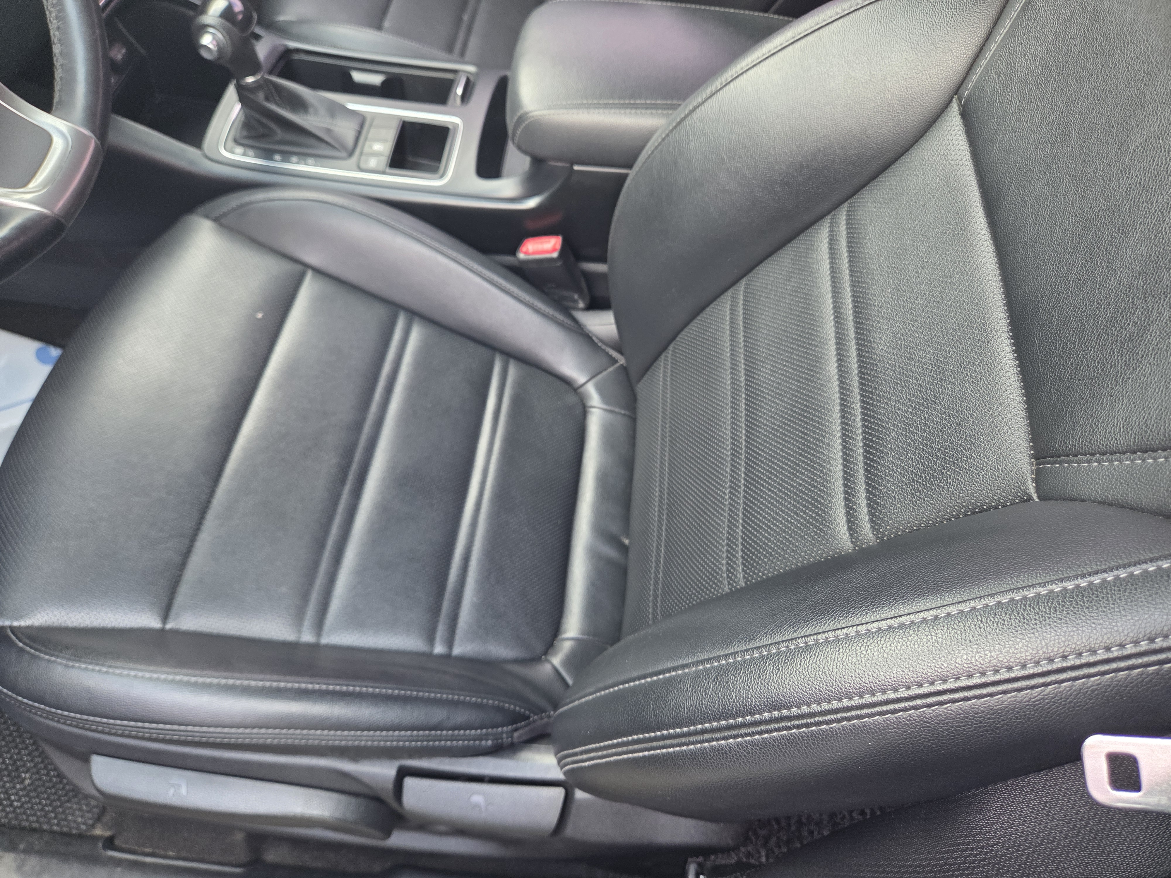 2015 KIA  ALL NEW SORENTO DIESEL 2.0 2WD DELUX  - Thumbnail 16