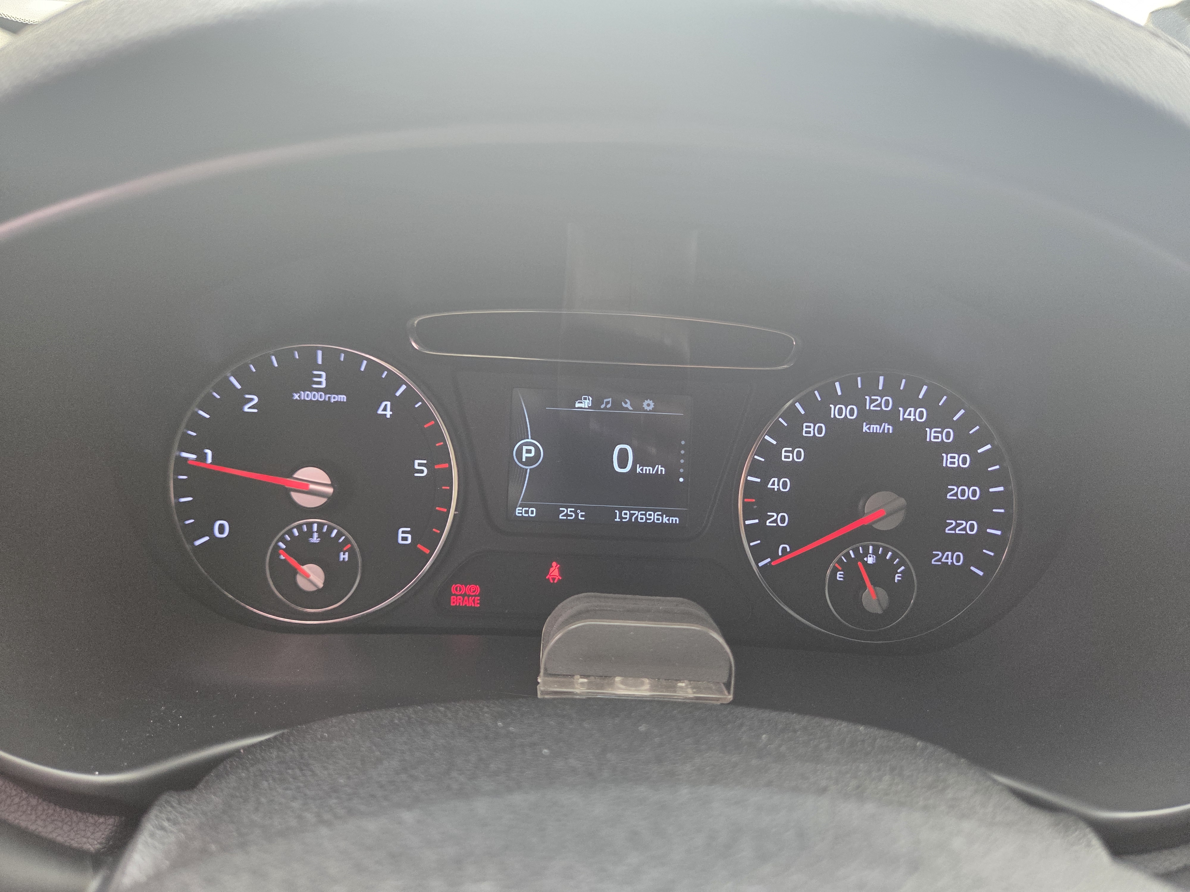 2015 KIA  ALL NEW SORENTO DIESEL 2.0 2WD DELUX  - Thumbnail 24