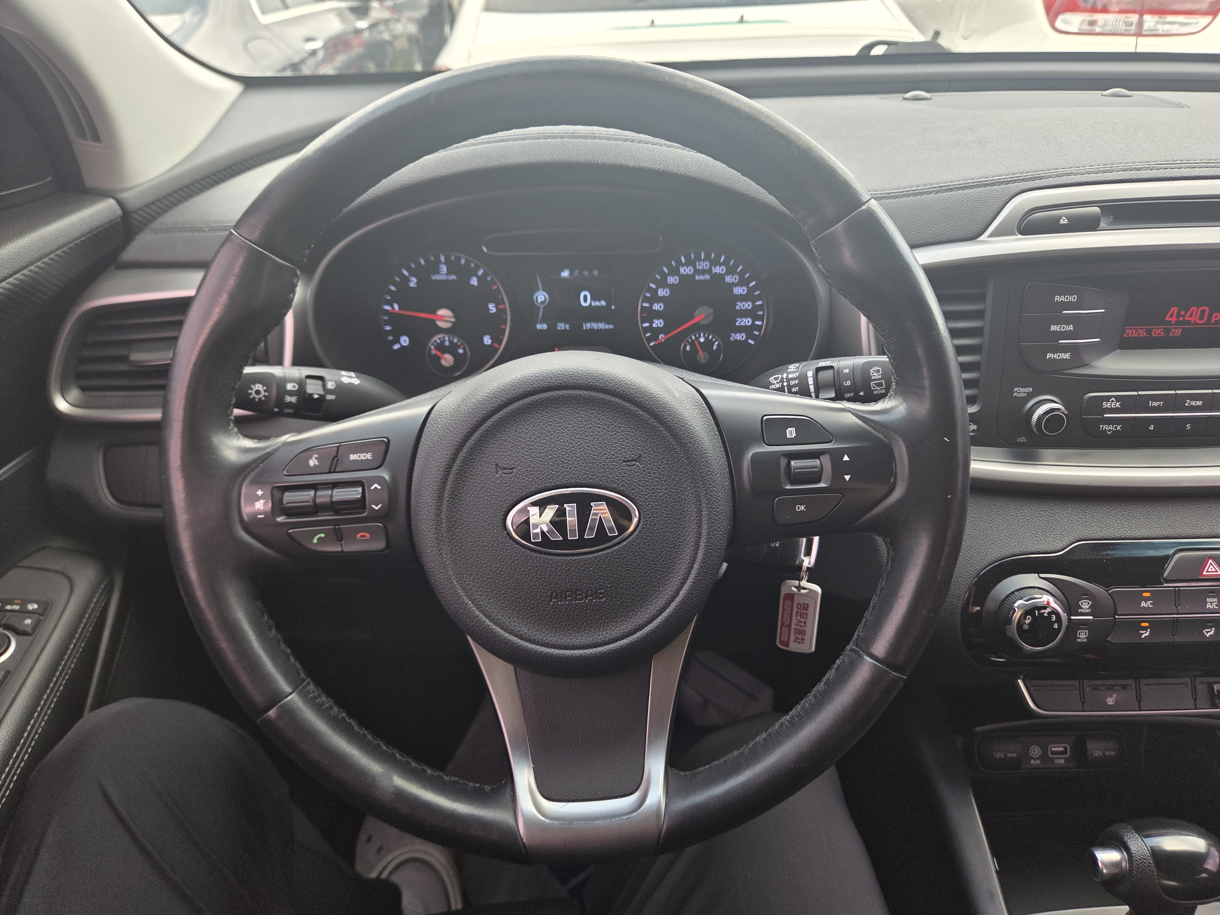 2015 KIA  ALL NEW SORENTO DIESEL 2.0 2WD DELUX  - Thumbnail 25