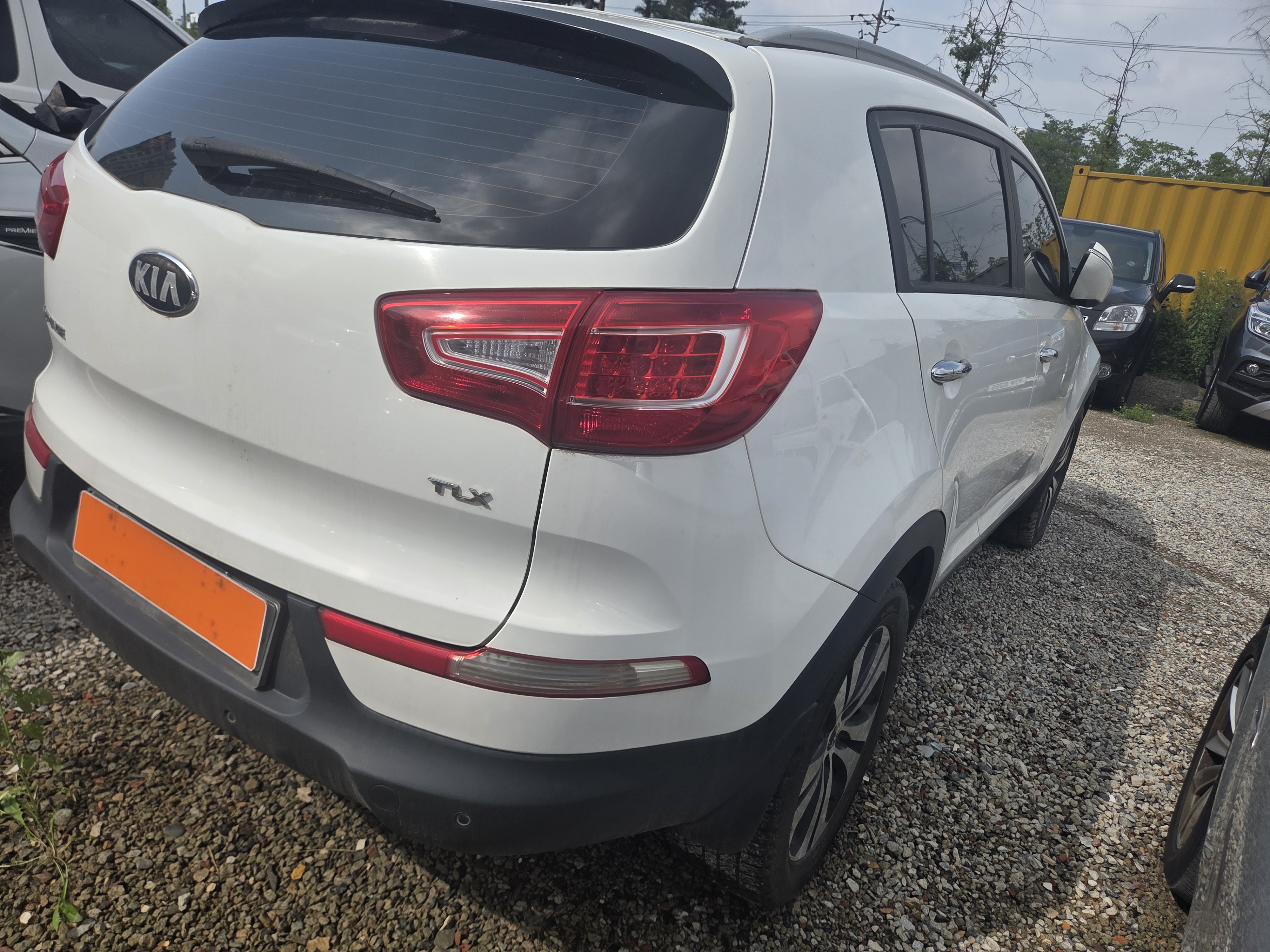 2013 KIA  SPORTAGE R DIESEL 2WD TLX  - Thumbnail 6