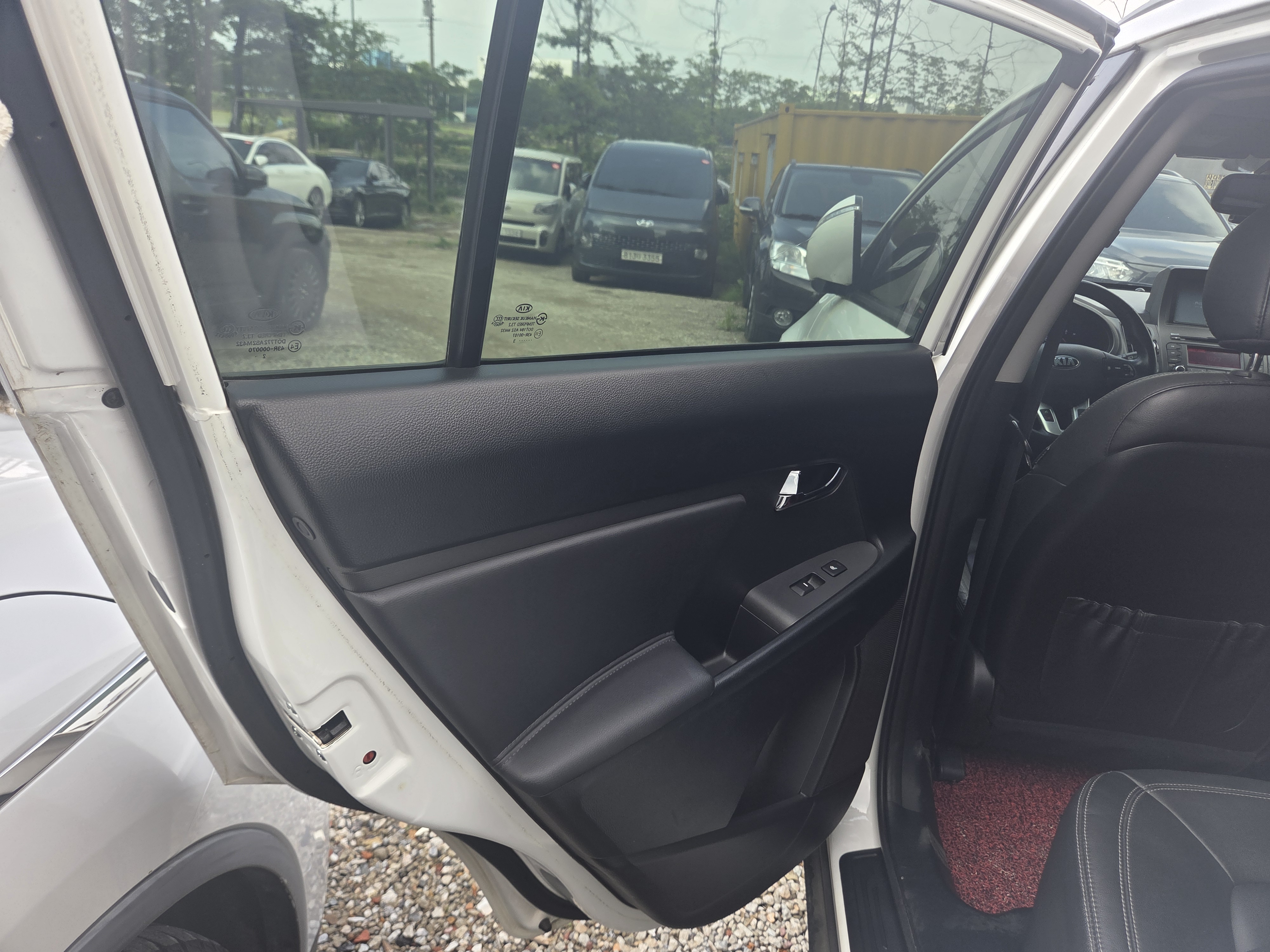 2013 KIA  SPORTAGE R DIESEL 2WD TLX  - Thumbnail 29