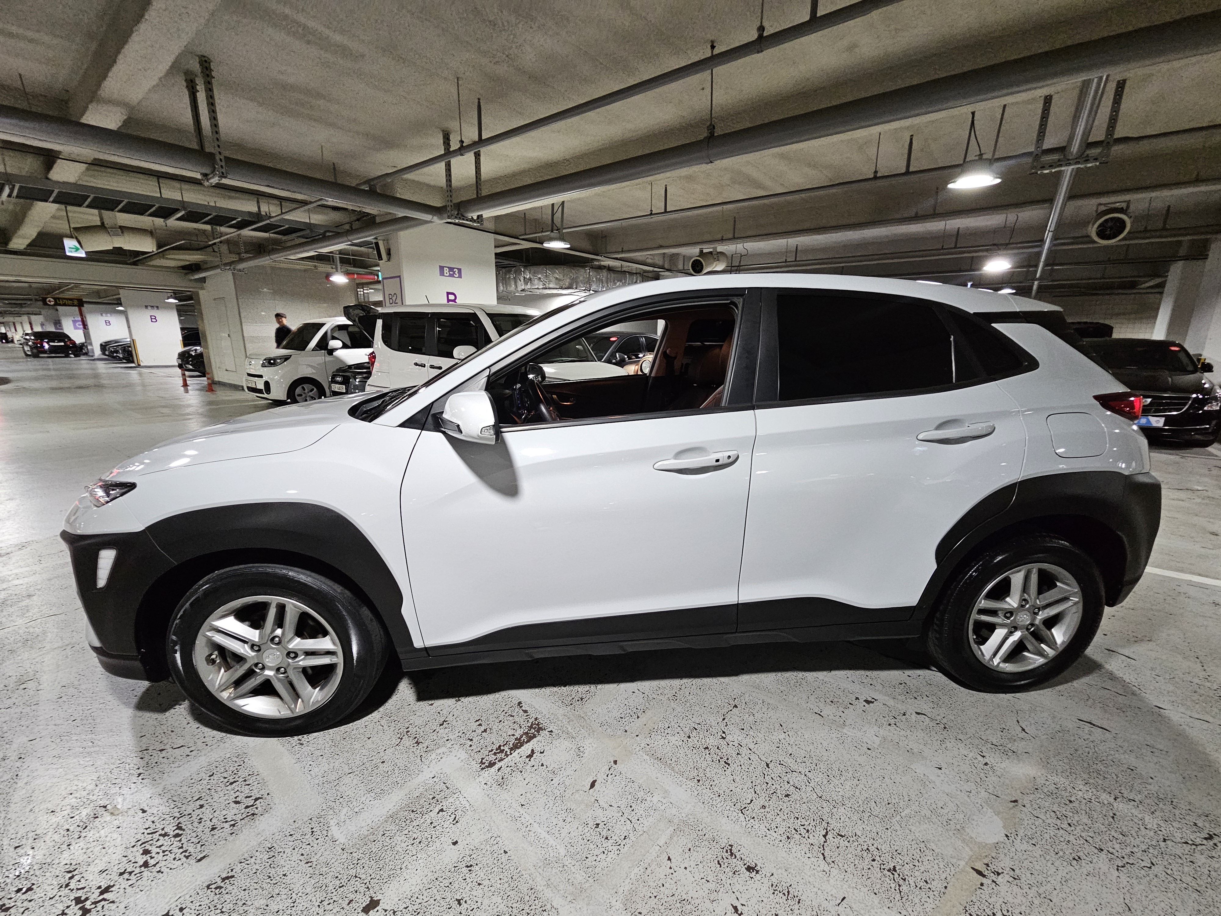 2018 HYUNDAI  KONA 1.6 2WD MODERN  - Thumbnail 3