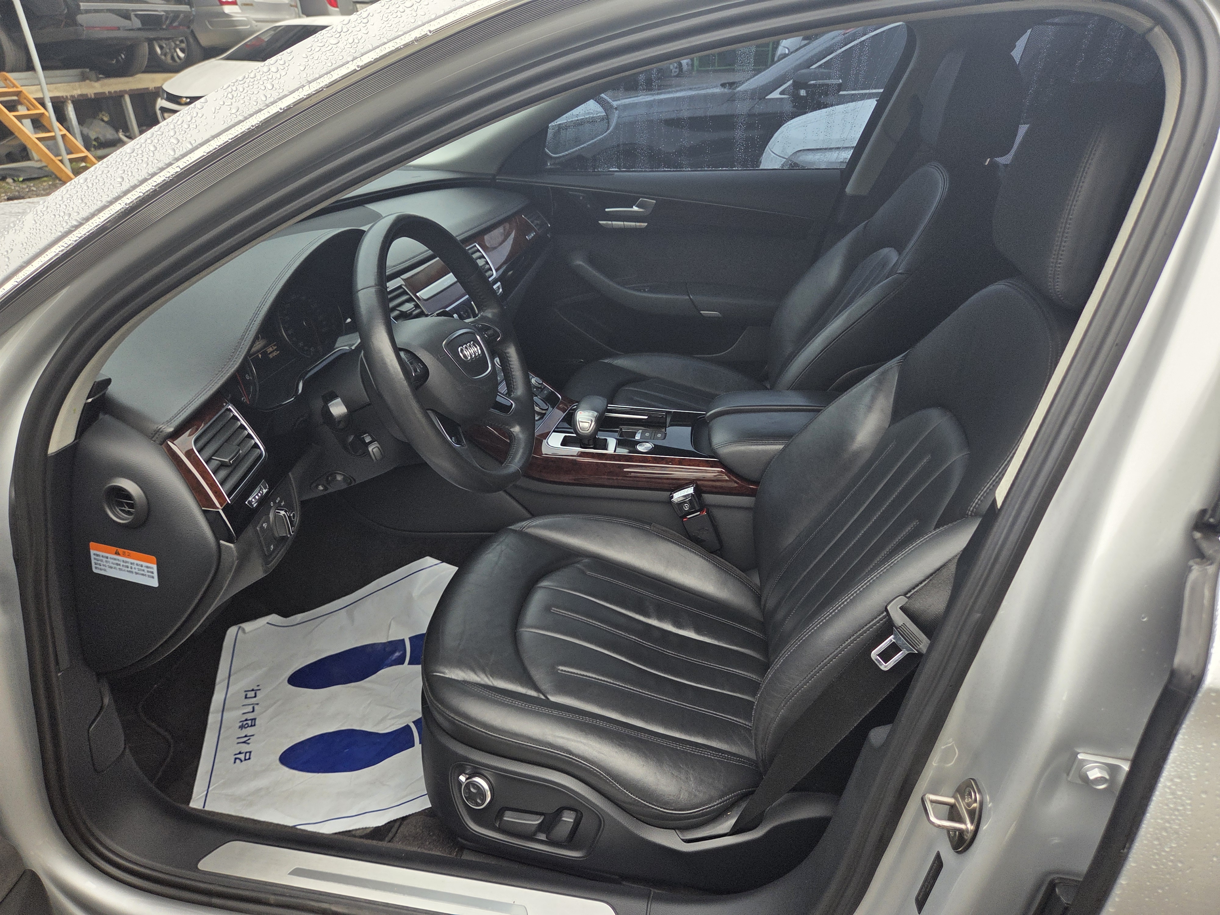 2012 AUDI  A8 3.0 TDI Quattro D4  - Thumbnail 16