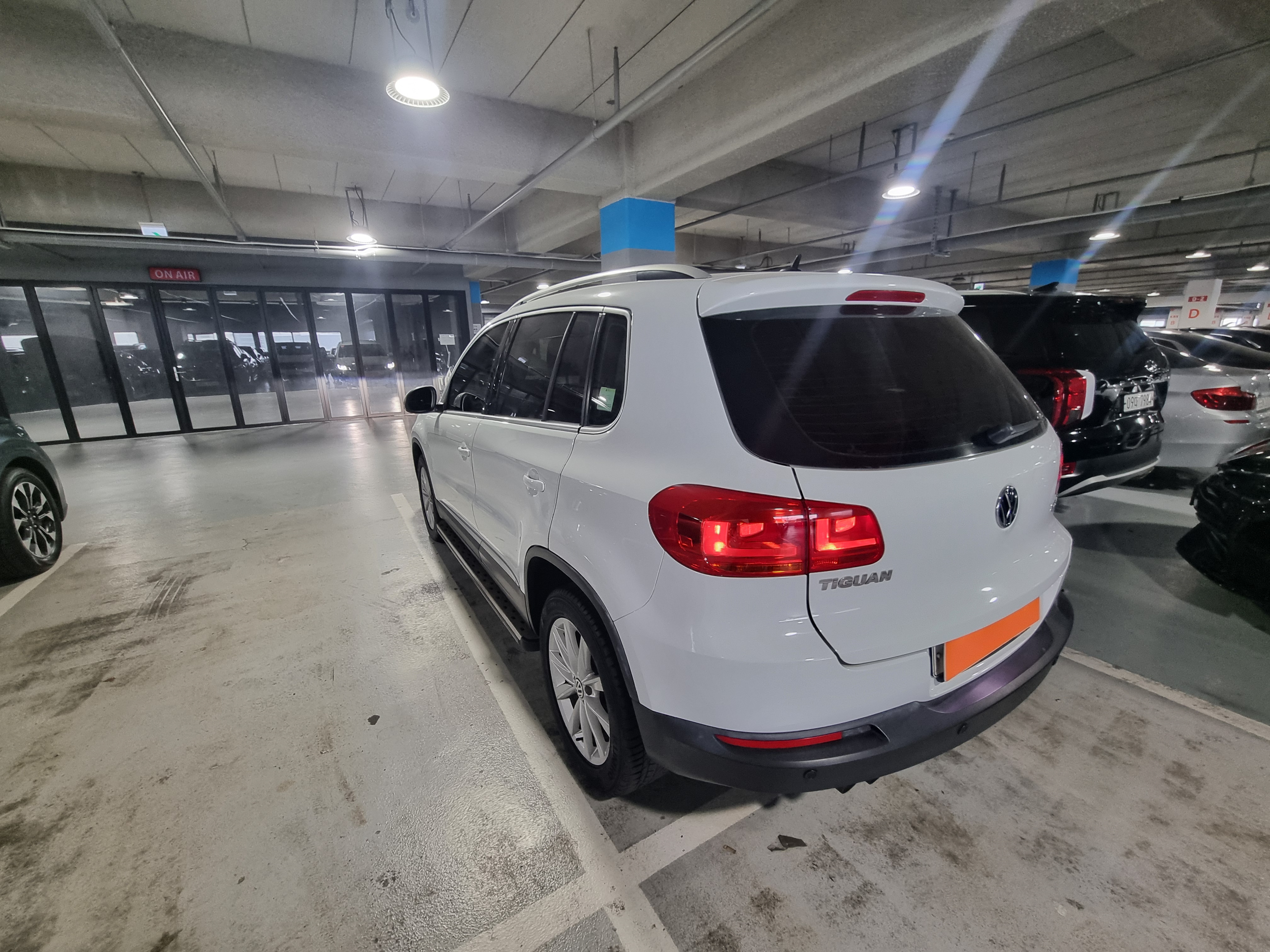 2014  Volkswagen TIGUAN 2.0 TDI COMFORT 5N  - Thumbnail 4